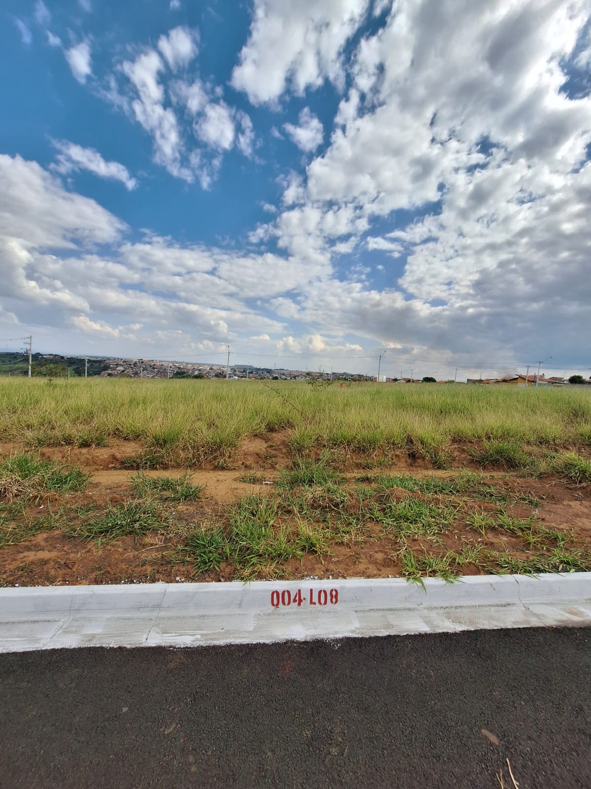 Terreno no bairro Vila Olímpica à Venda