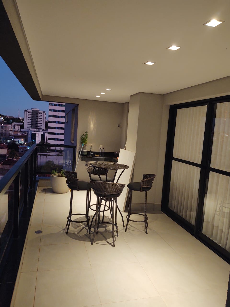 Apartamento no bairro São José à Venda
