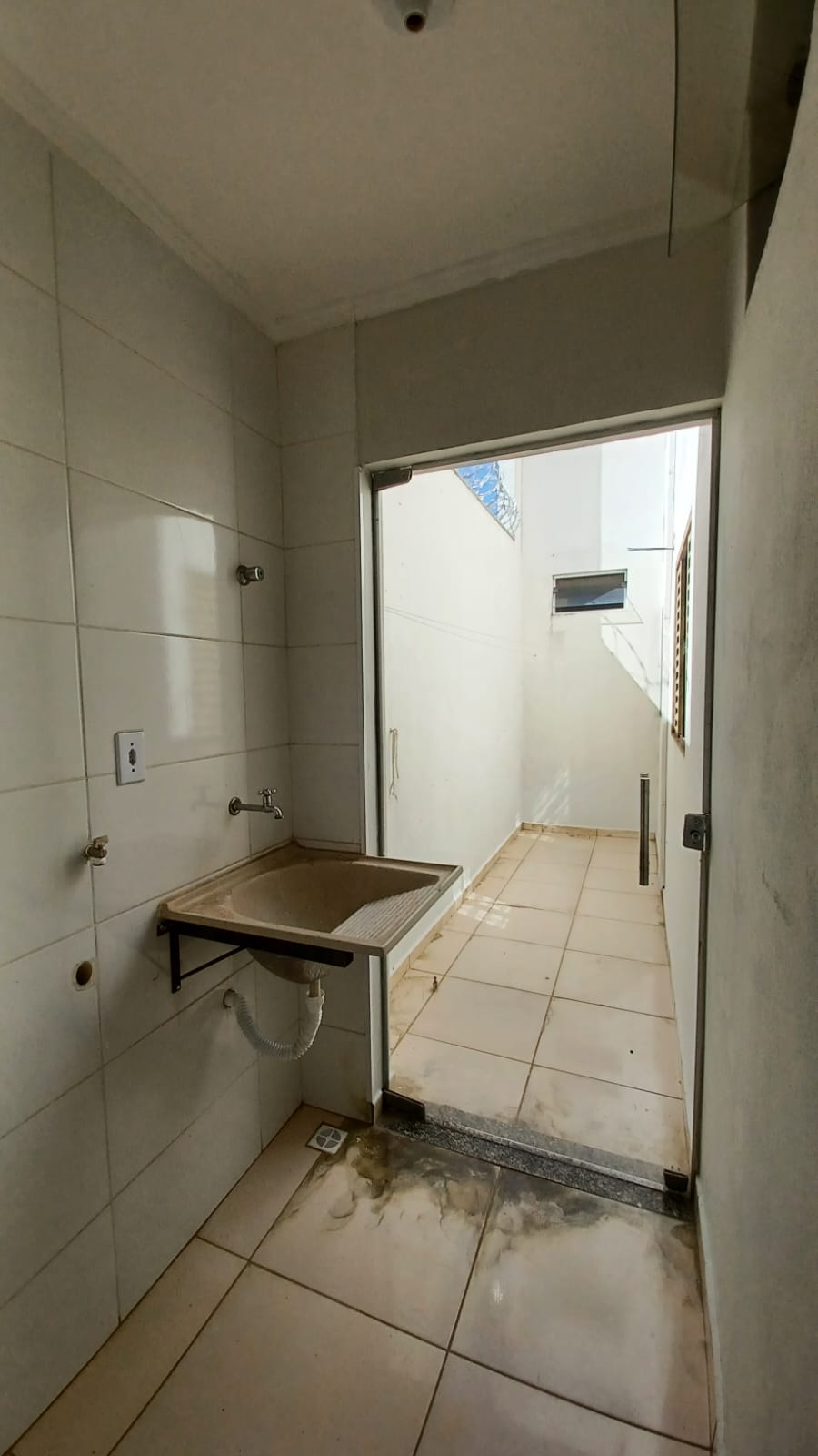 Apartamento no bairro Residencial Meireles à Venda