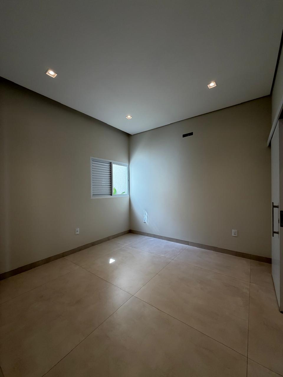 Casa no bairro Prolongamento Jardim Doutor Antônio Petráglia à Venda