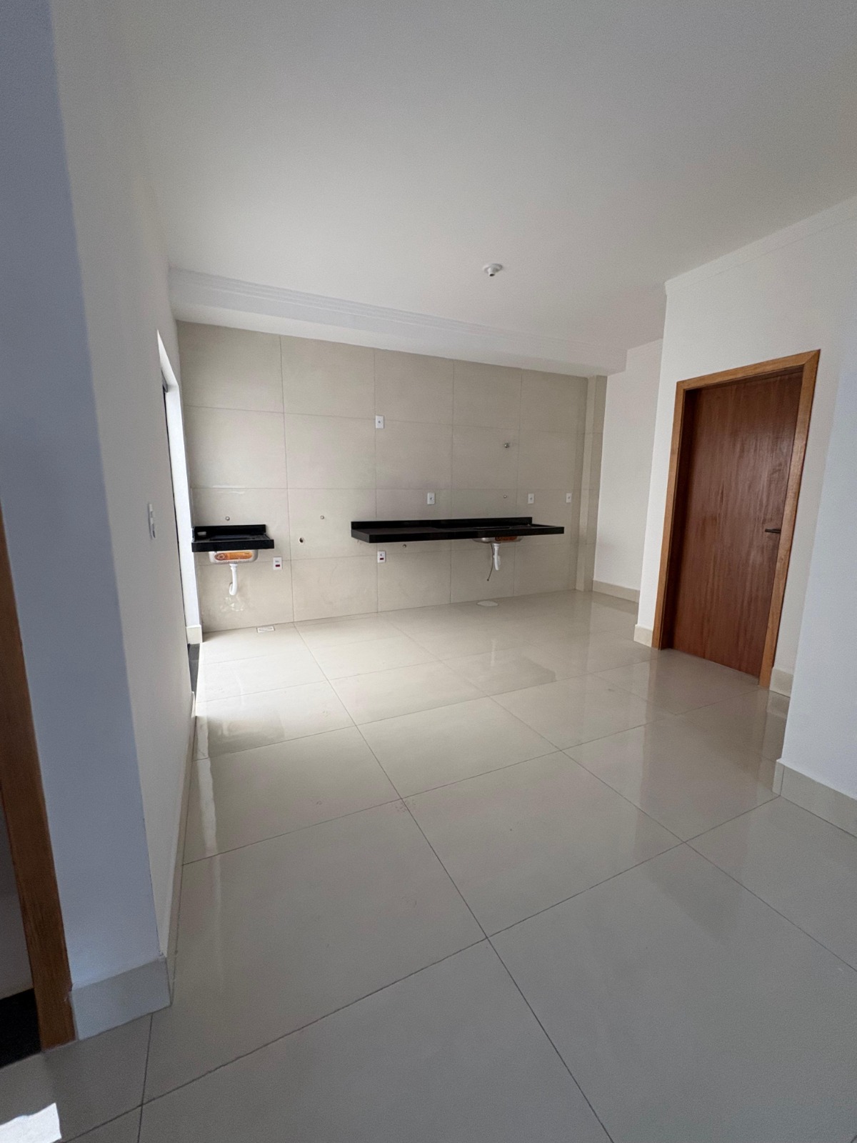 Apartamento no bairro Belvedere Bandeirante à Venda