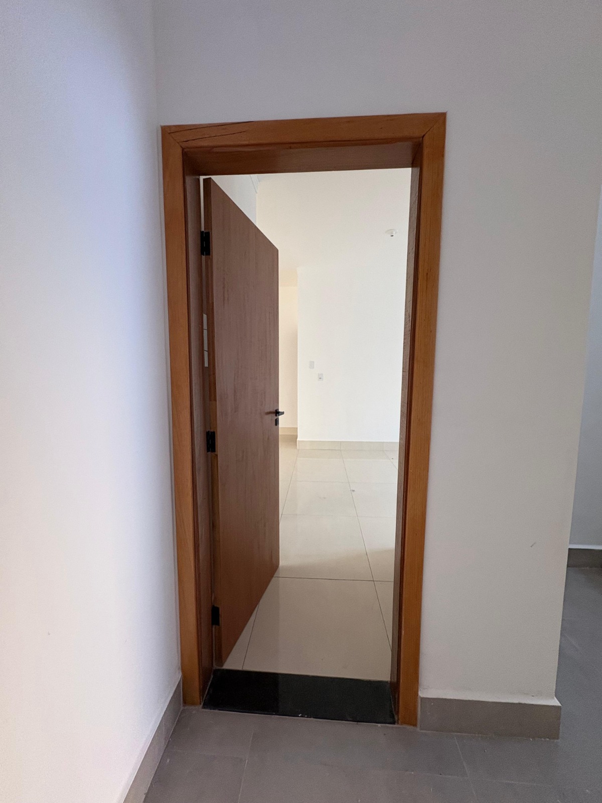Apartamento no bairro Belvedere Bandeirante à Venda