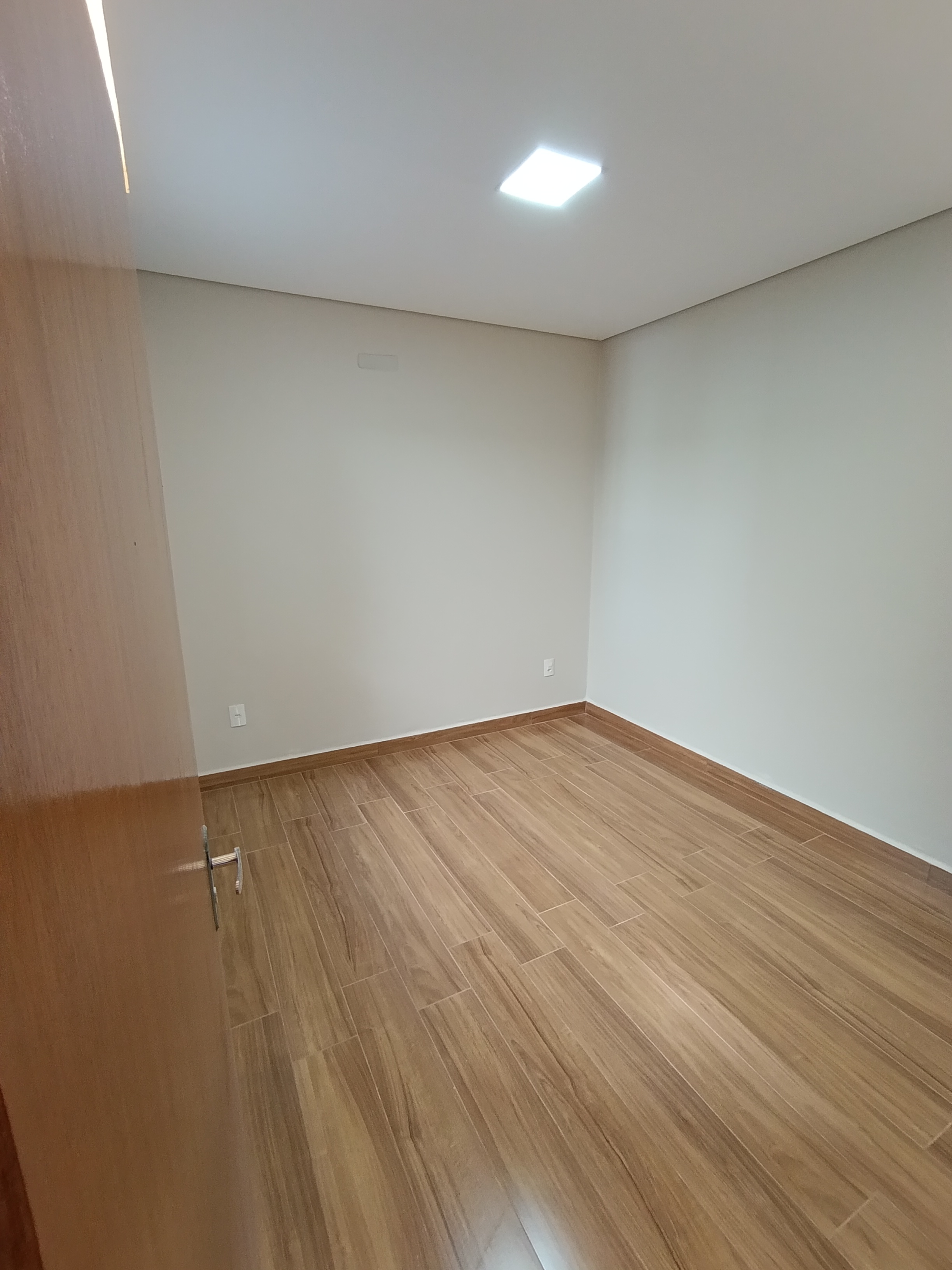 Casa no bairro Esplanada Primo Meneghetti II à Venda