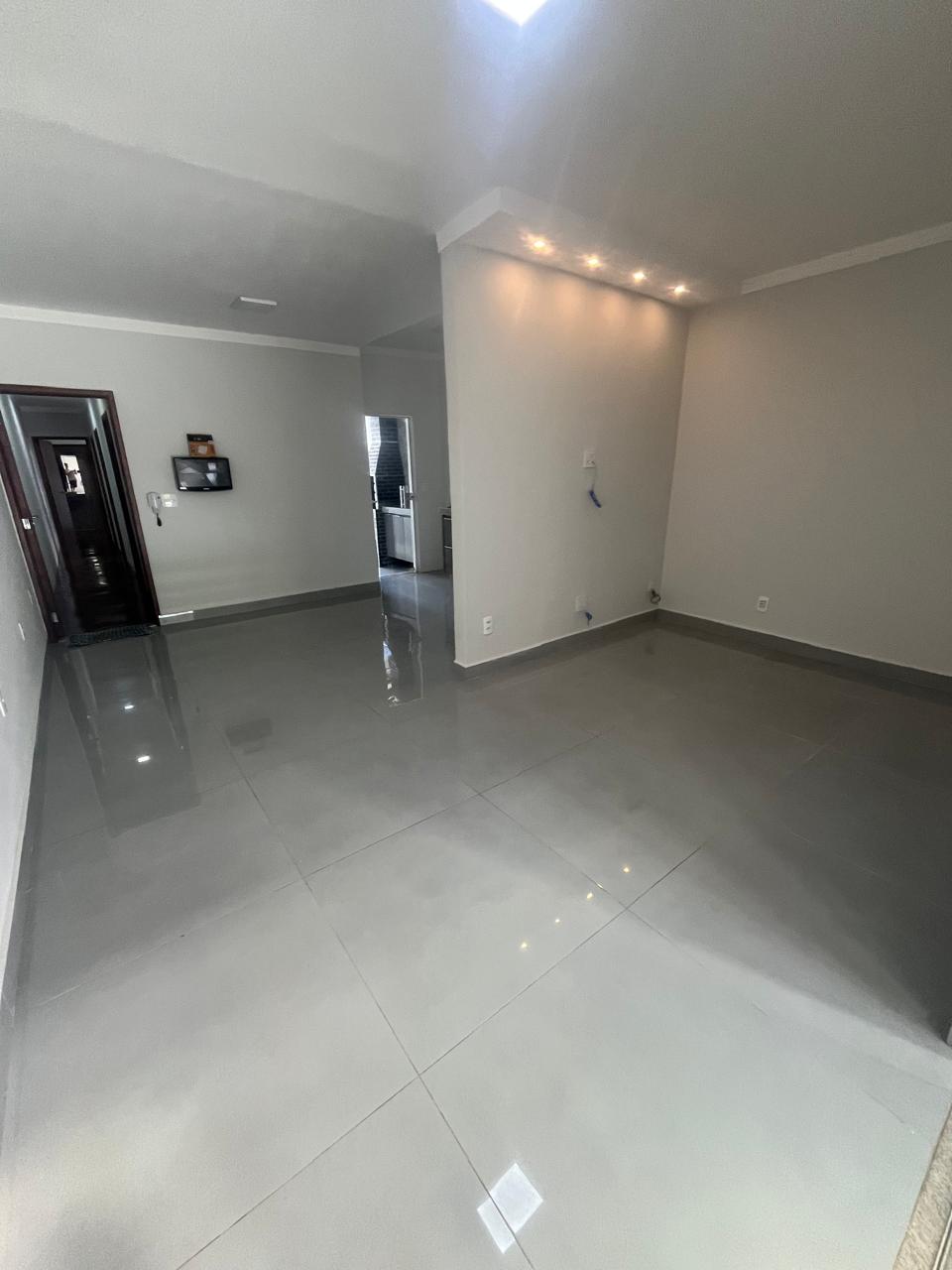 Casa no bairro Jardim Aeroporto II à Venda