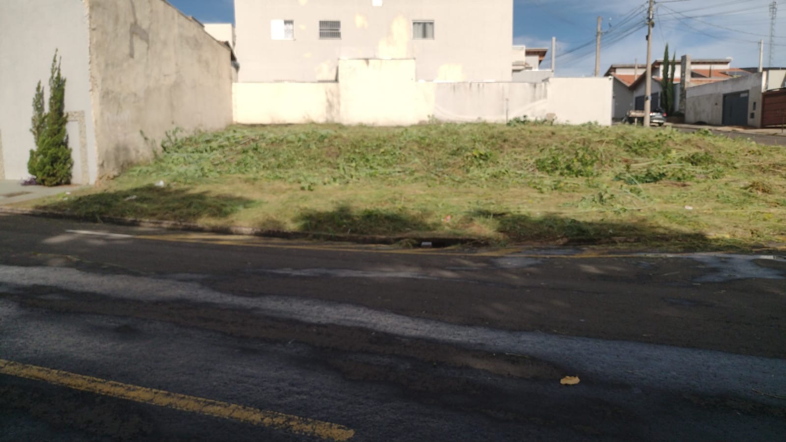 Terreno no bairro Jardim João Liporoni à Venda