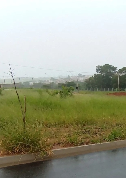 Terreno no bairro Jardim Arizona à Venda