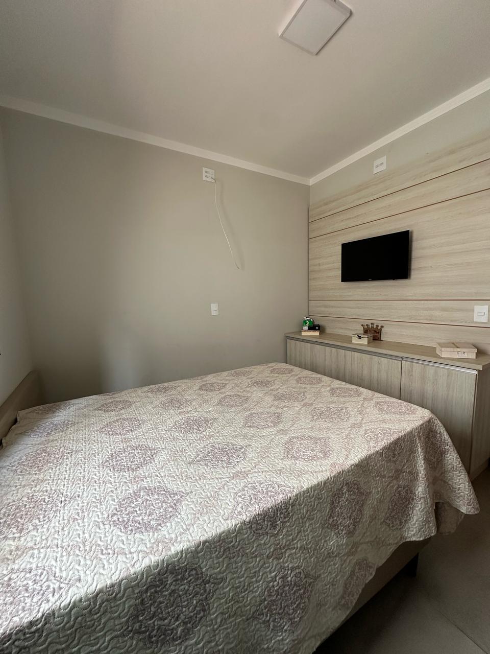 Casa no bairro Esplanada Primo Meneghetti II à Venda