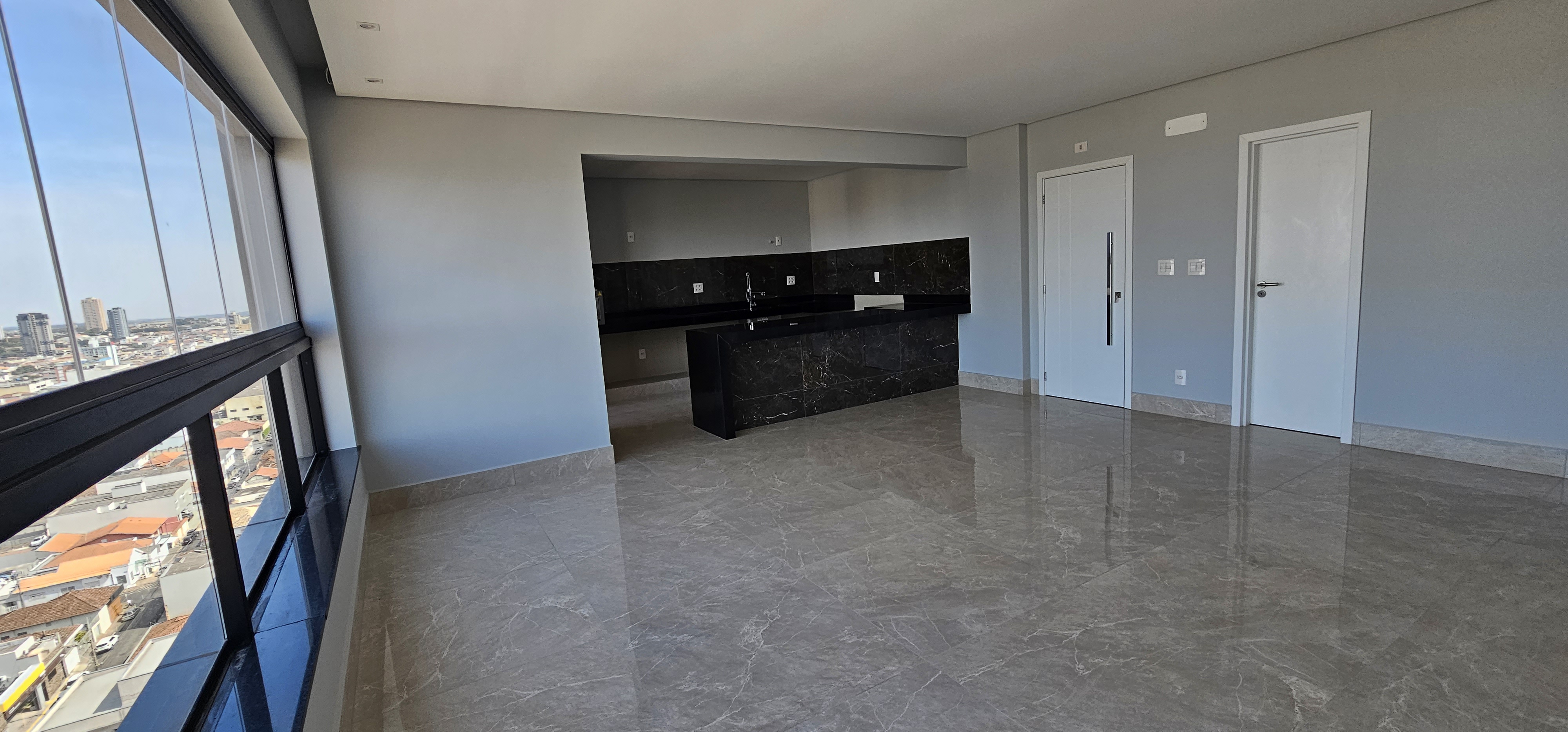 Apartamento no Centro à Venda