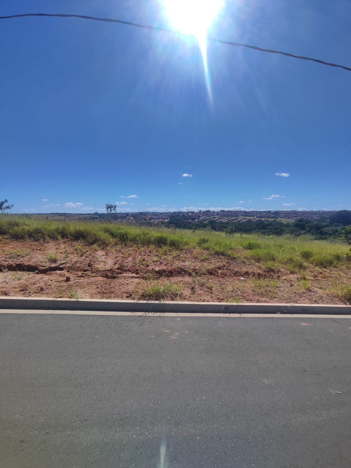 Terreno em Jardim Arizona Residencial à Venda