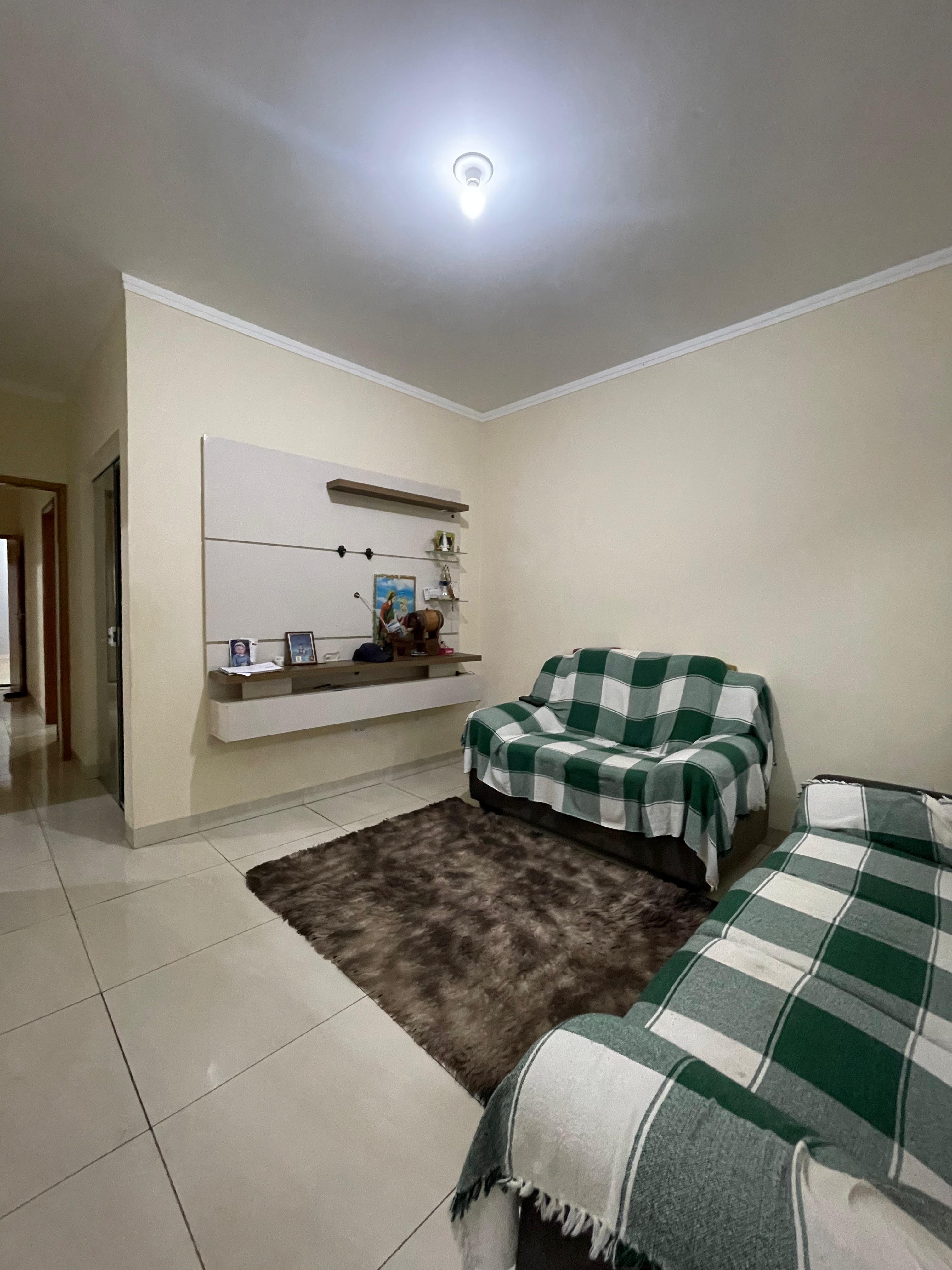 Casa no bairro Recanto Capitão Heliodoro à Venda