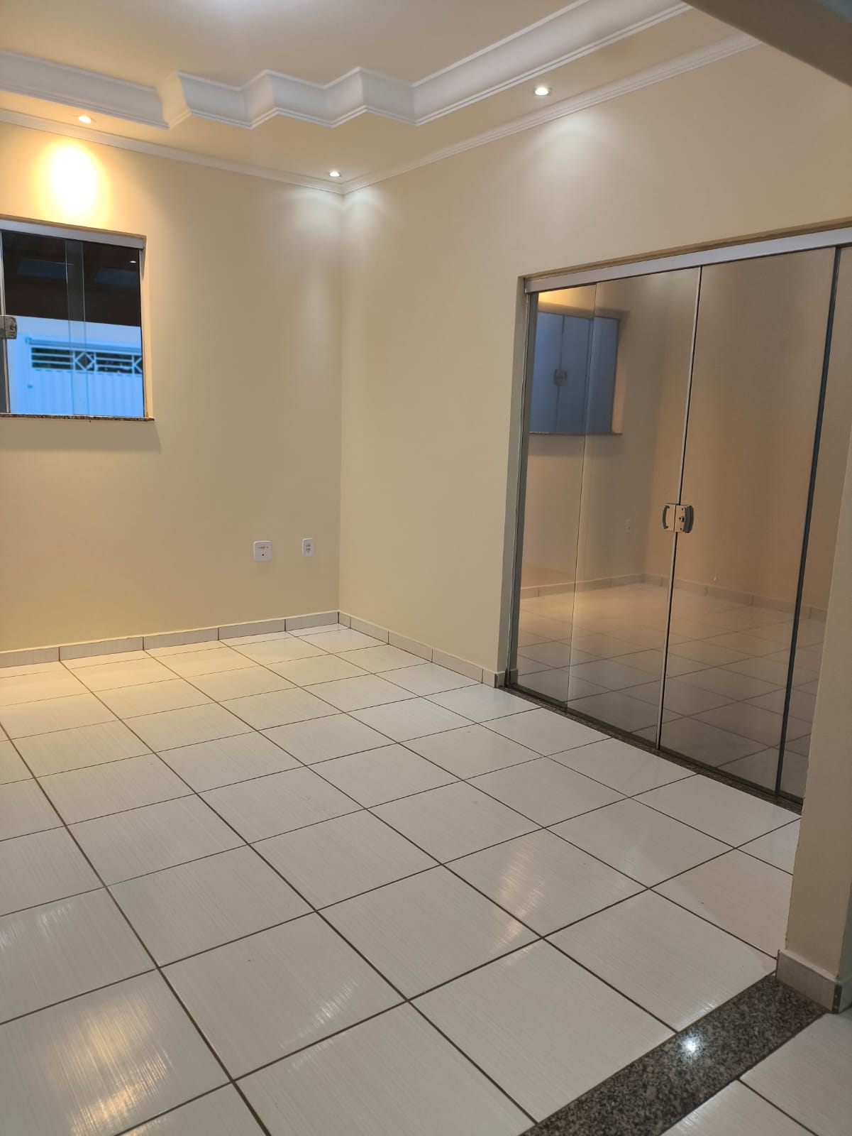 Casa no bairro Parque Mundo Novo à Venda