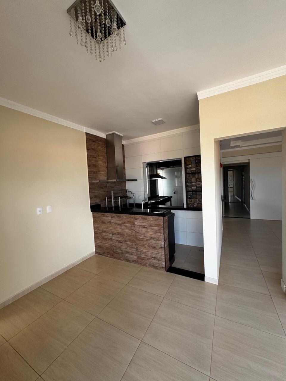 Apartamento no bairro Esplanada Primo Meneghetti à Venda