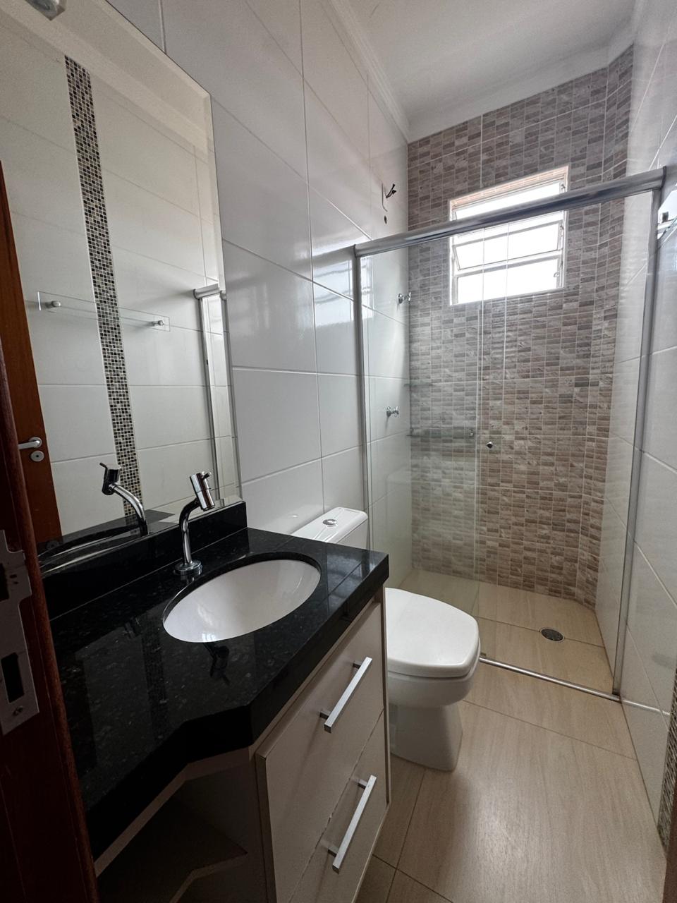 Apartamento no bairro Esplanada Primo Meneghetti à Venda