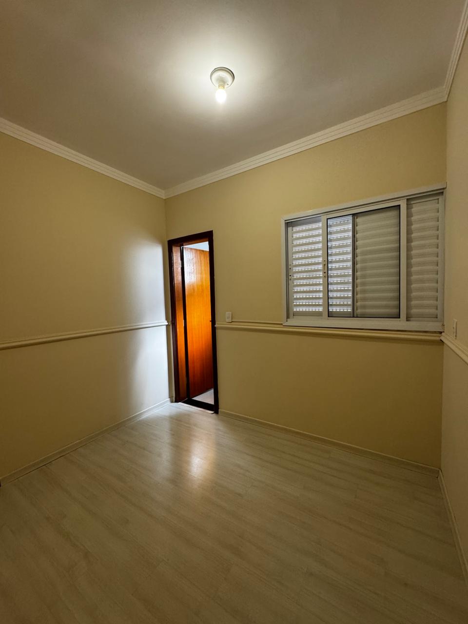 Apartamento no bairro Esplanada Primo Meneghetti à Venda