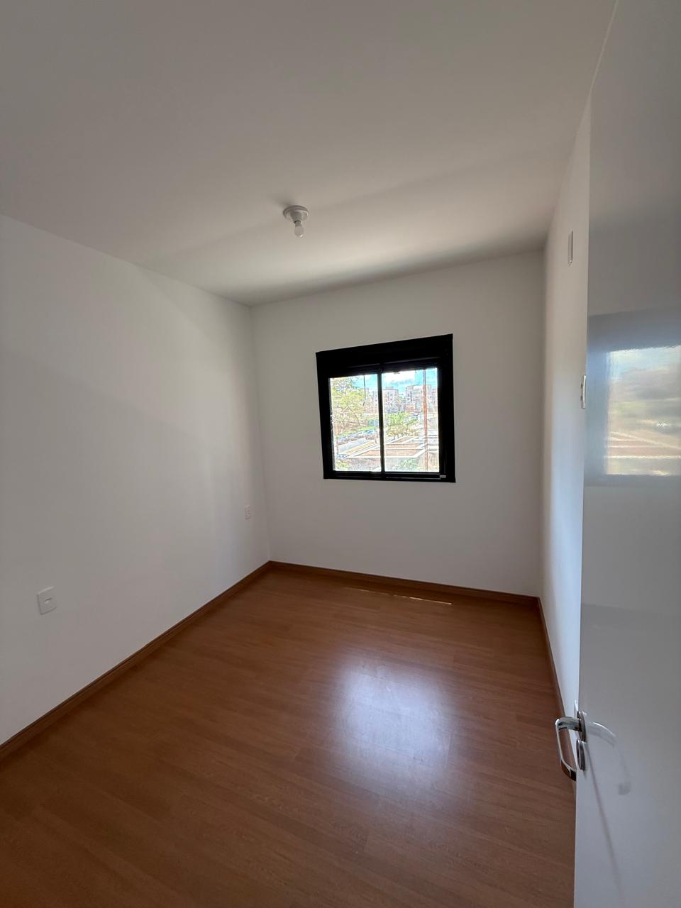Apartamento no bairro Núcleo Agrícola Alpha à Venda