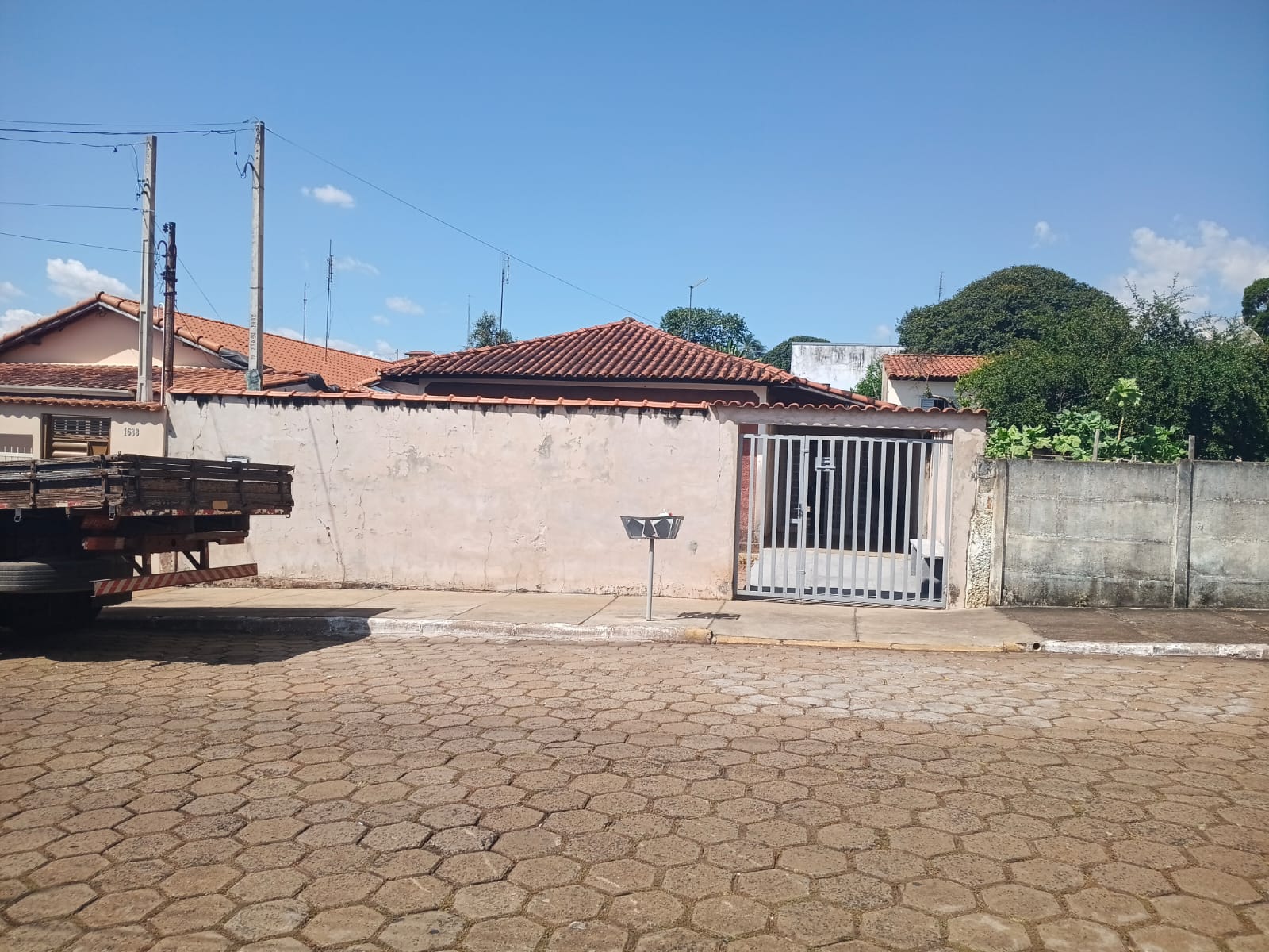 Casa no Centro à Venda