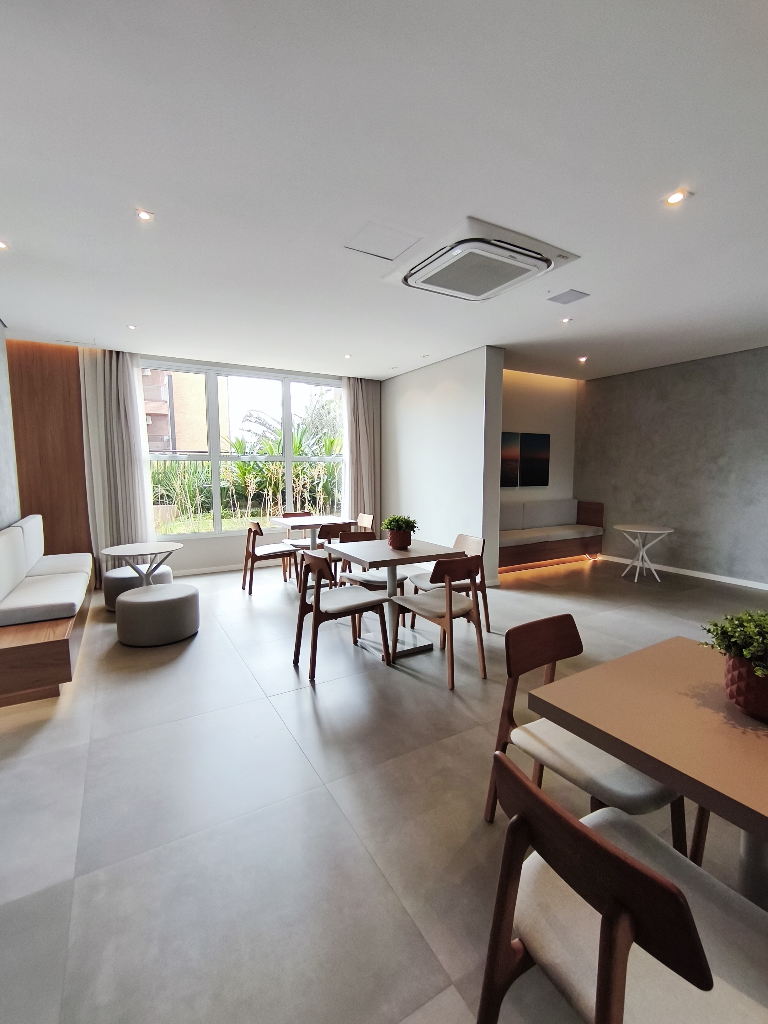 Apartamento em Floriano Residence à Venda