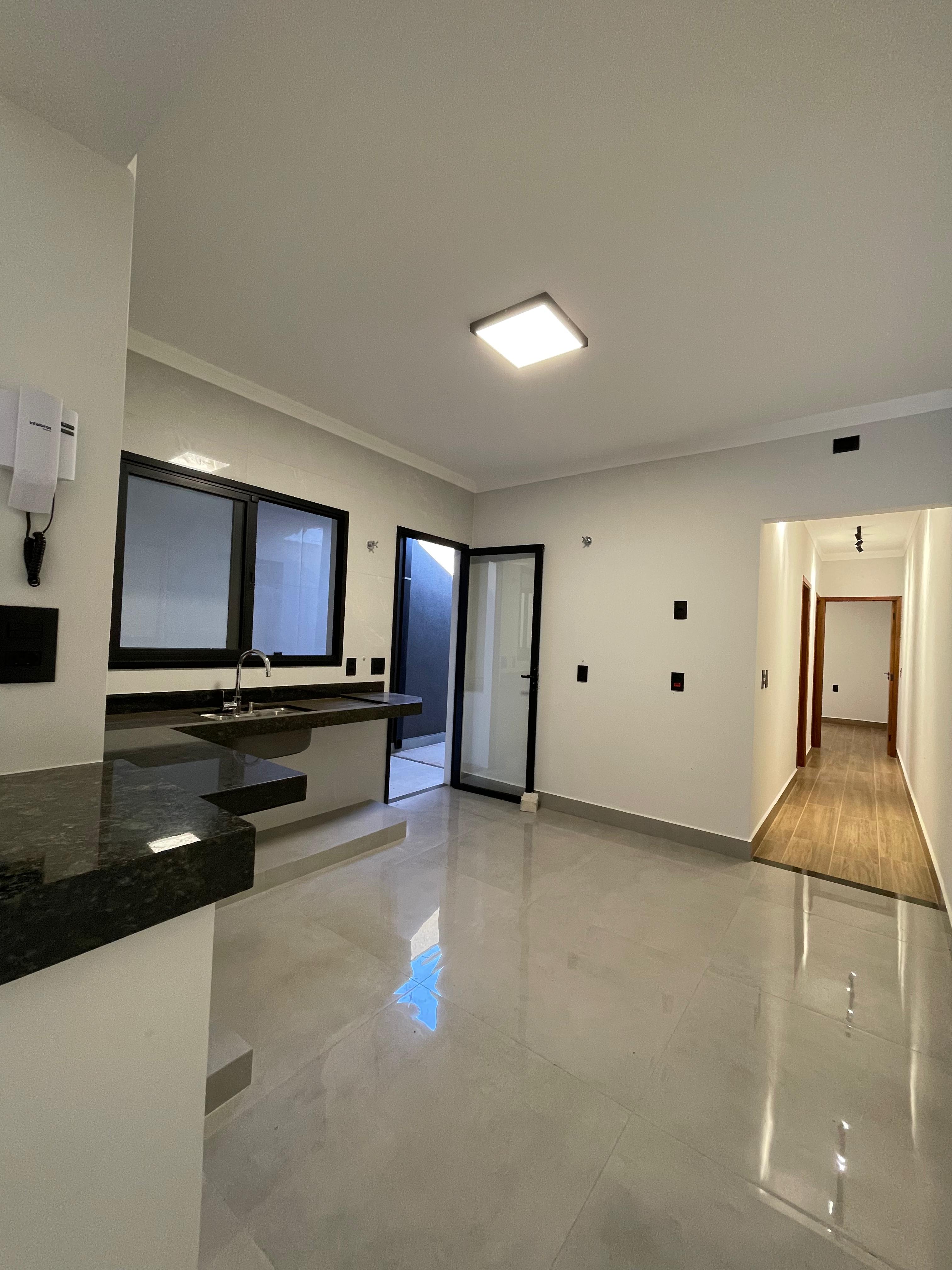 Casa no bairro Jardim Paineiras à Venda