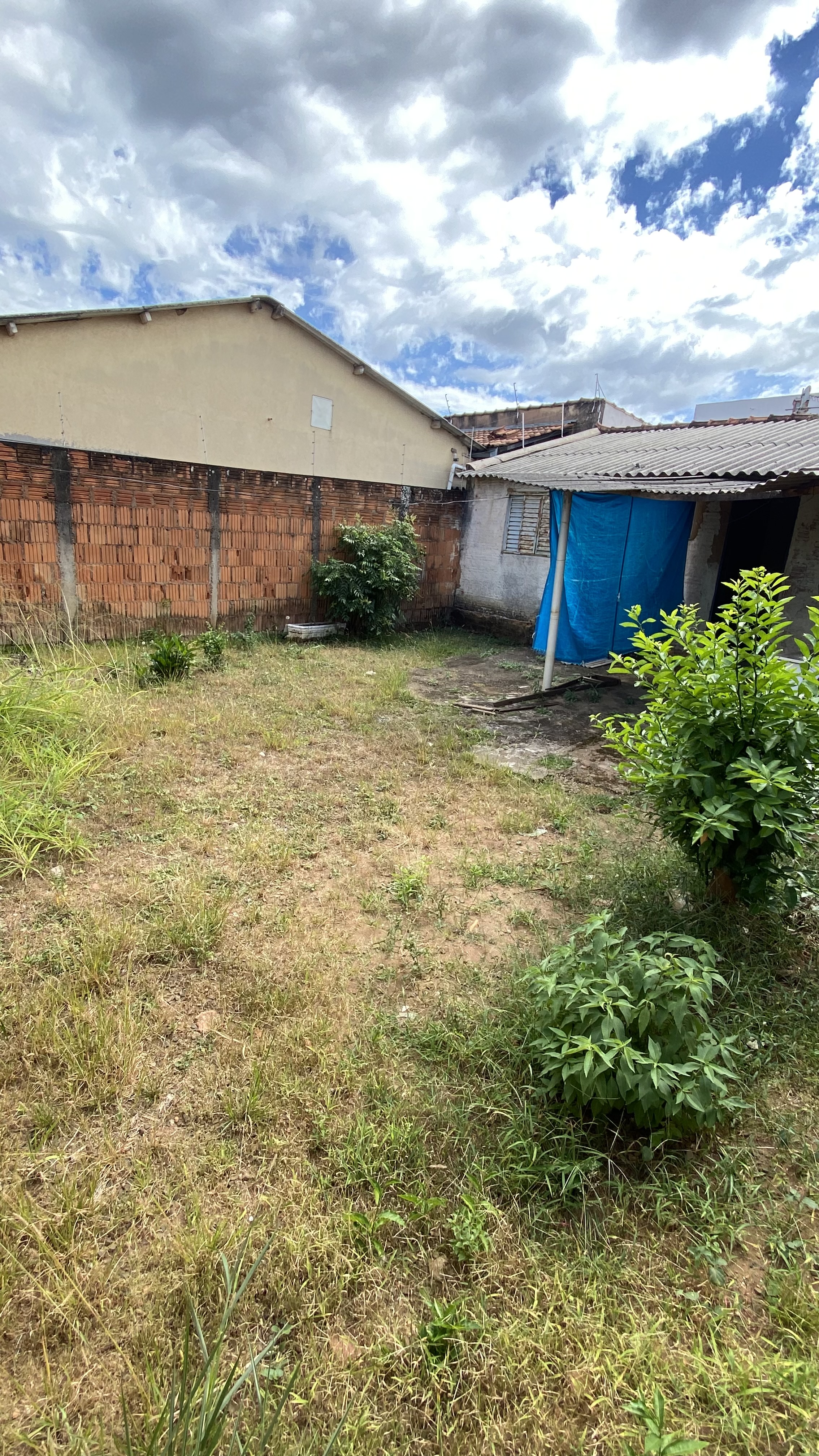 Terreno no bairro Jardim Dermínio à Venda