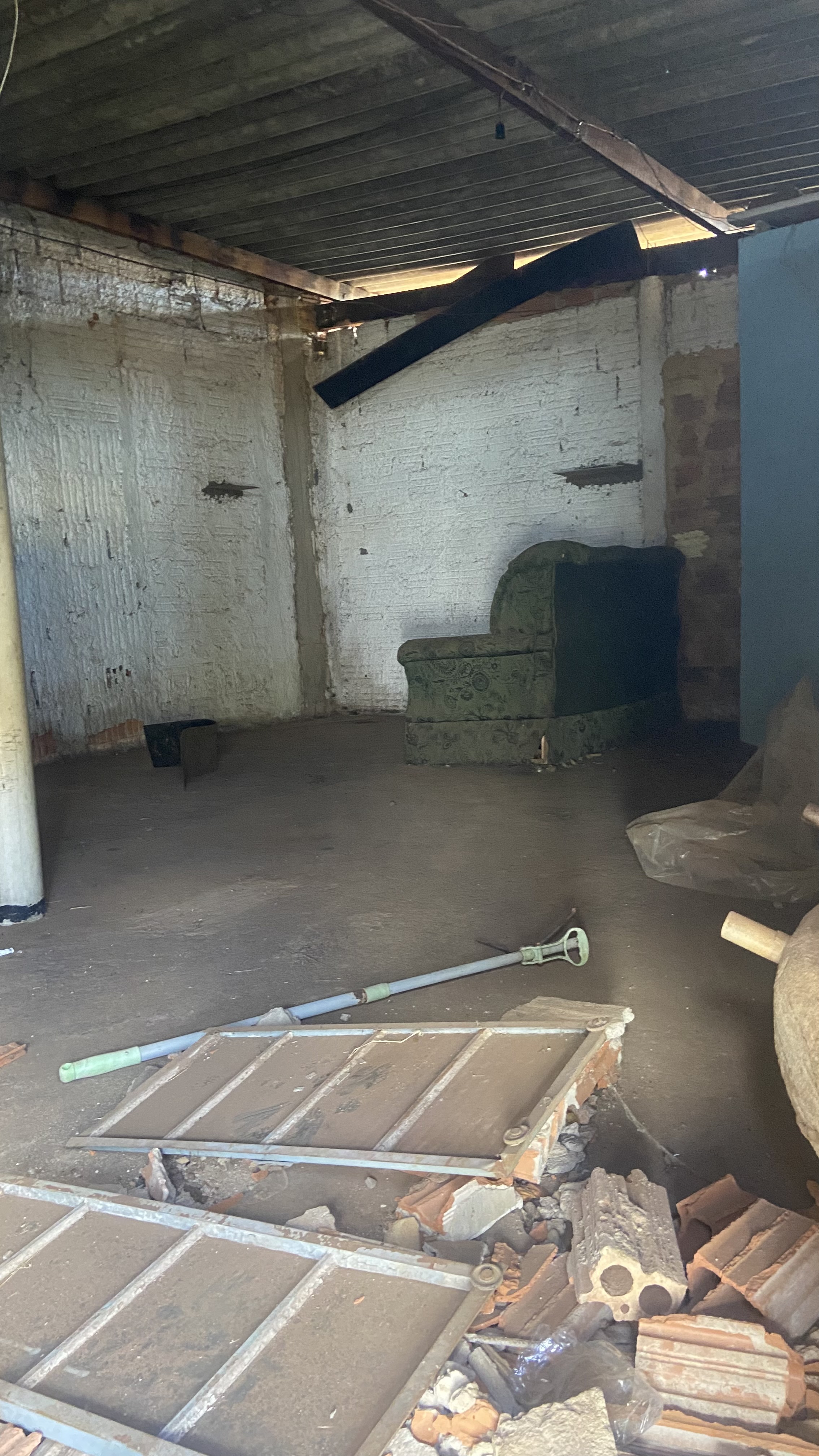 Terreno no bairro Jardim Dermínio à Venda