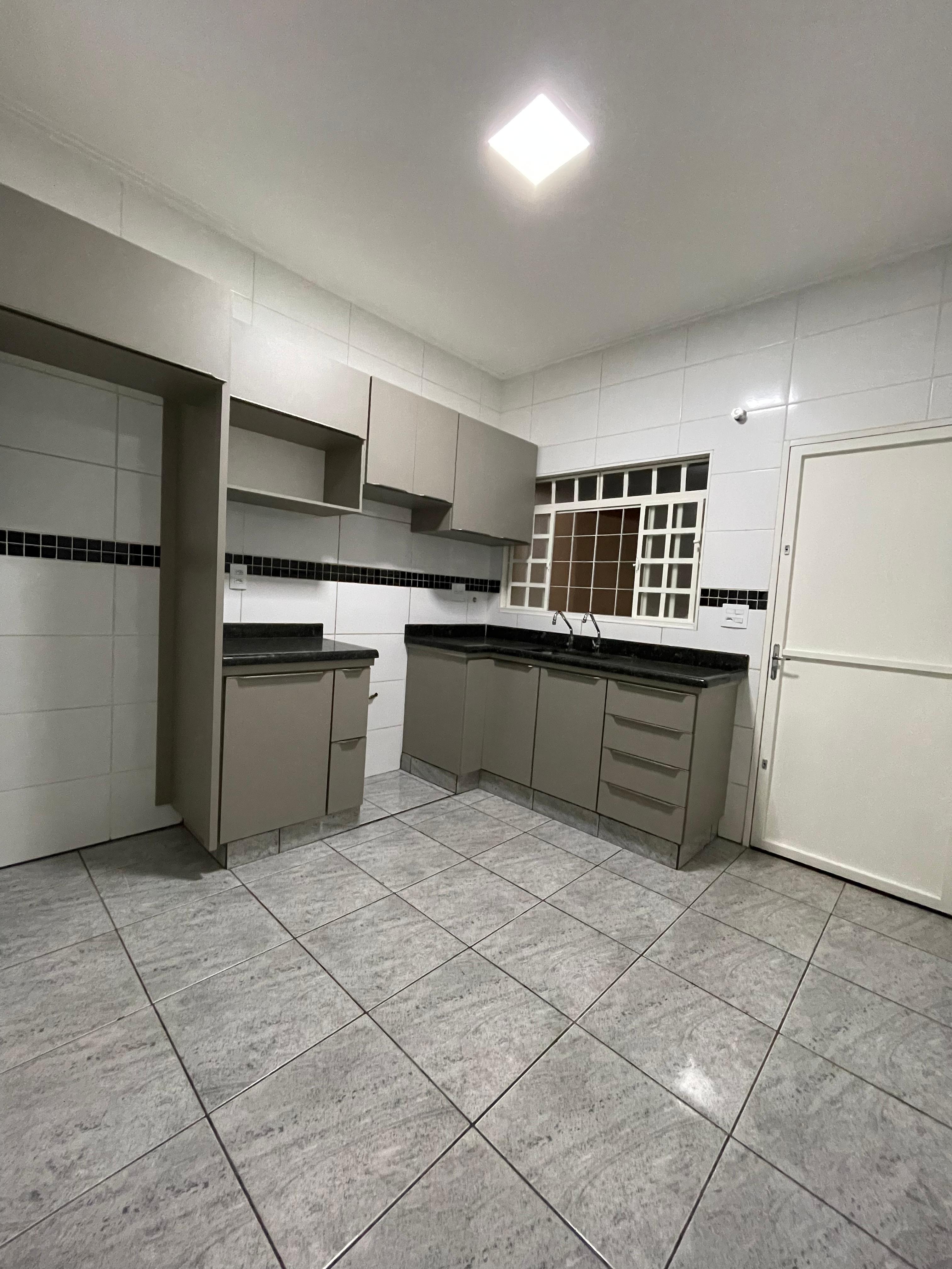 Casa no bairro Recanto Capitão Heliodoro à Venda