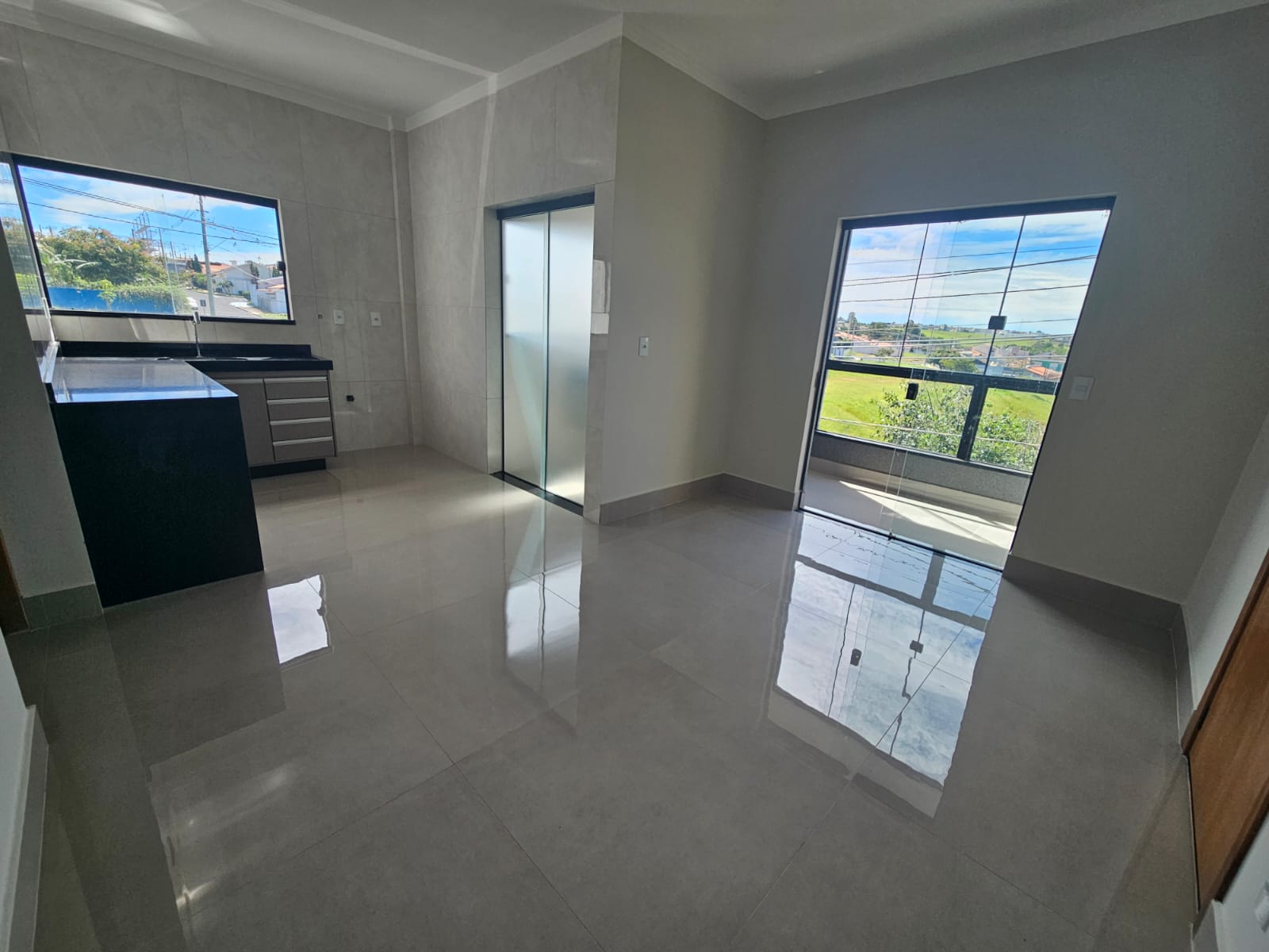 Apartamento no bairro Esplanada Primo Meneghetti à Venda