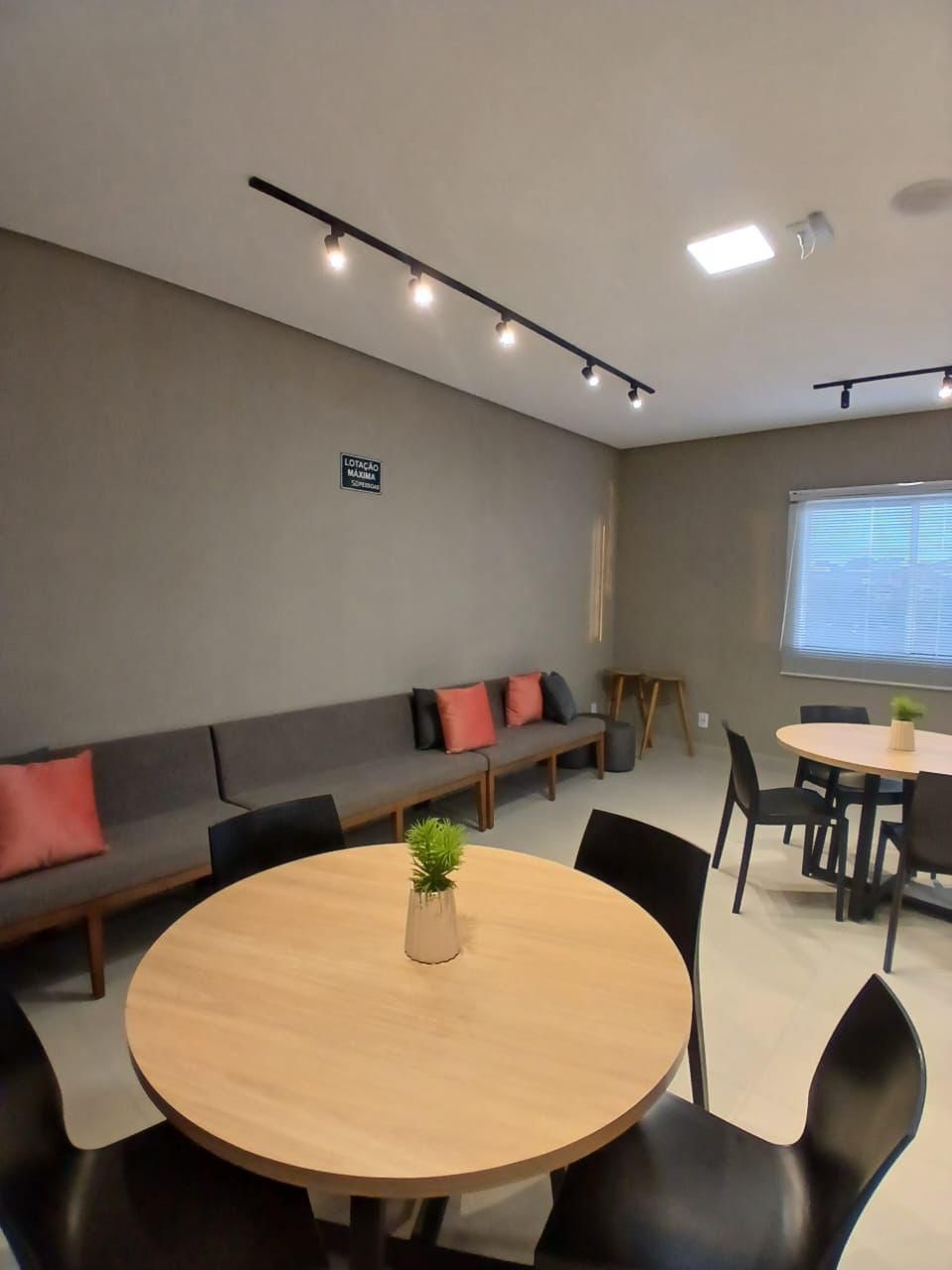 Apartamento no bairro Jardim Pulicano à Venda