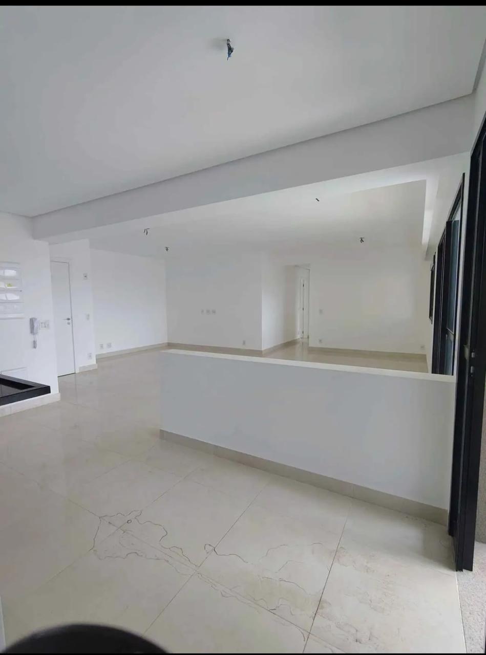 Apartamento no Centro à Venda