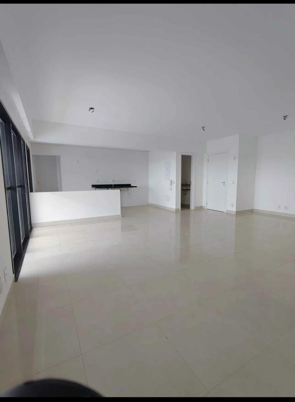 Apartamento no Centro à Venda