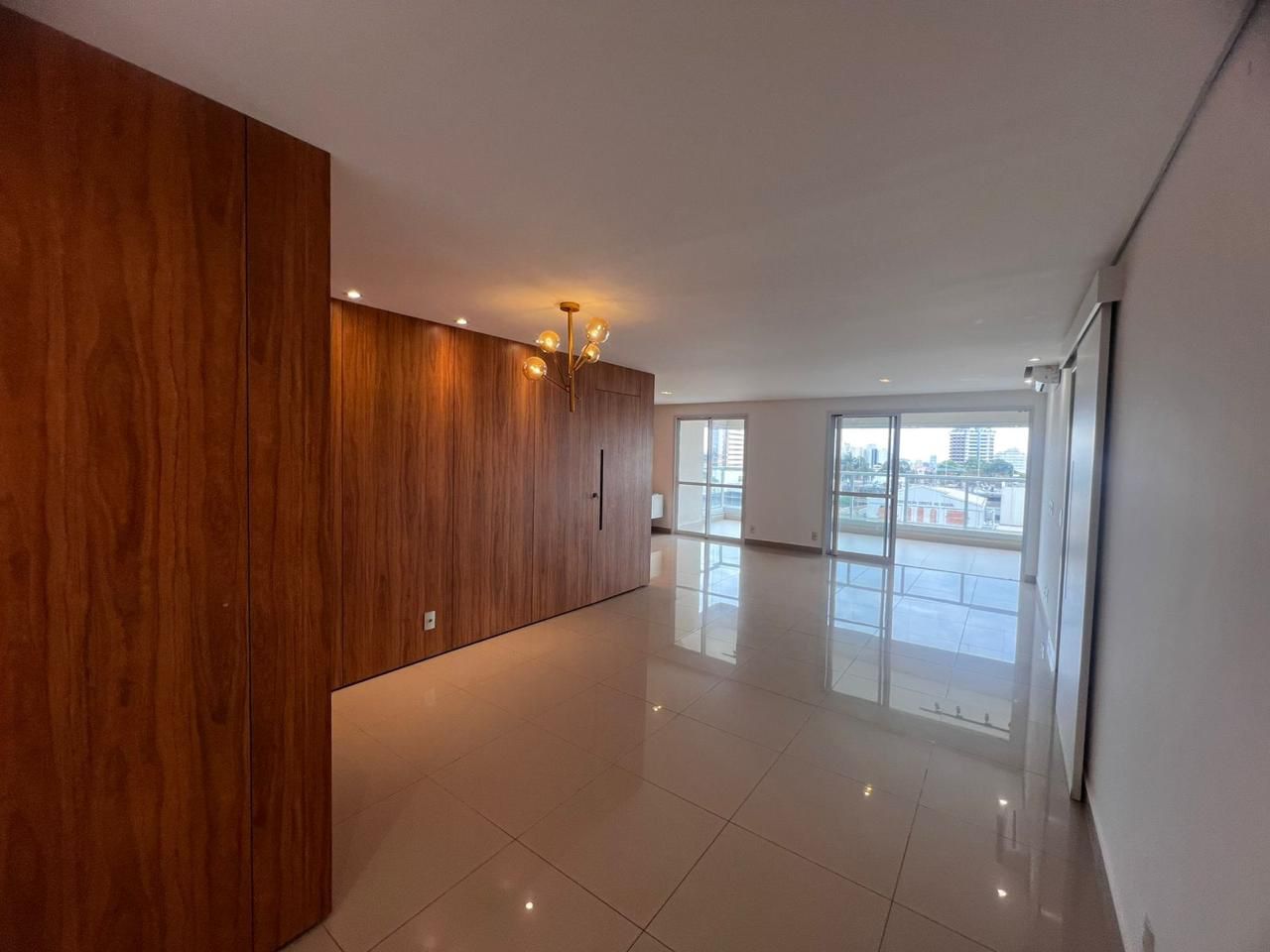 Apartamento em Condomínio Sirius à Venda