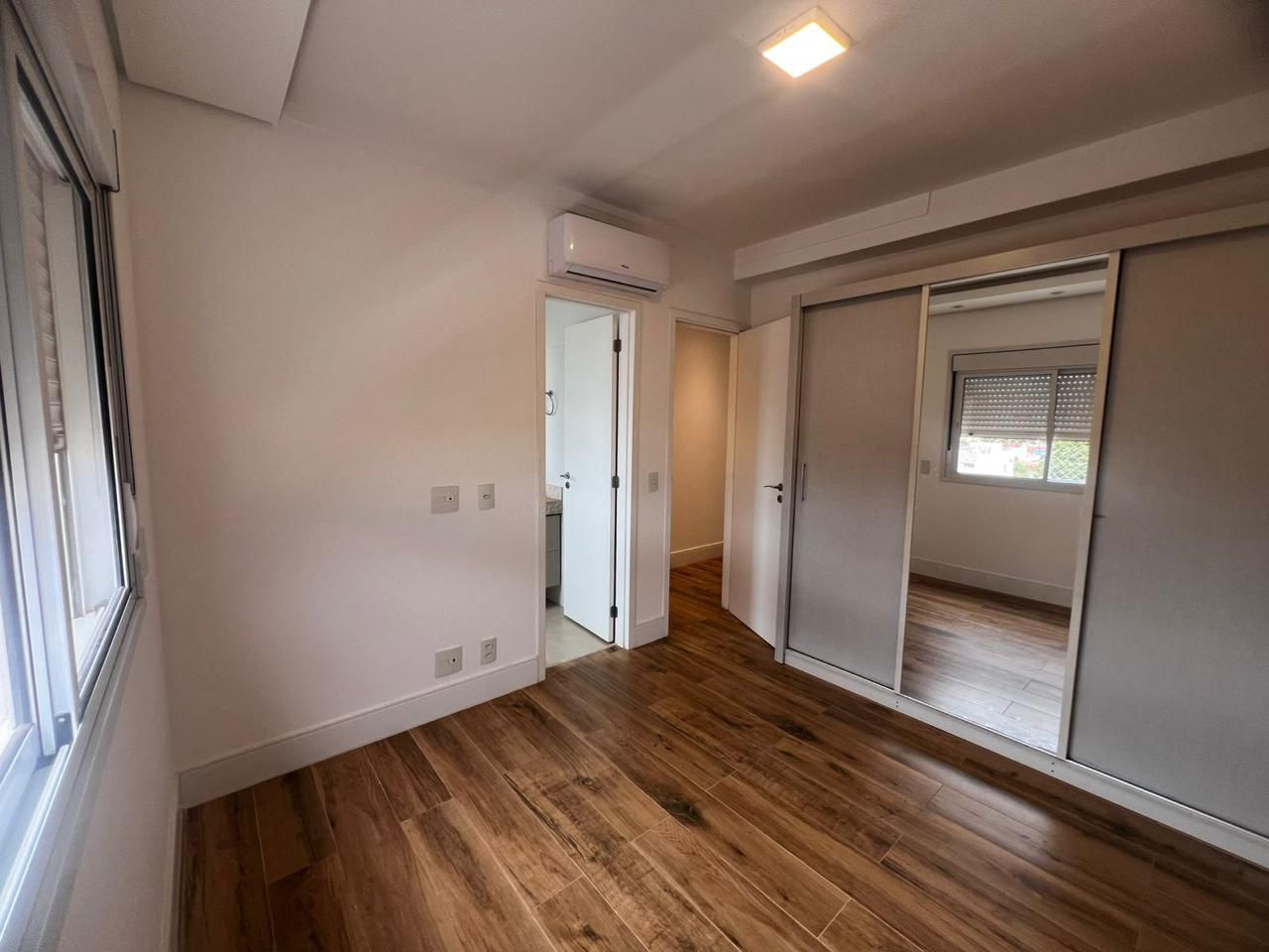 Apartamento em Condomínio Sirius à Venda