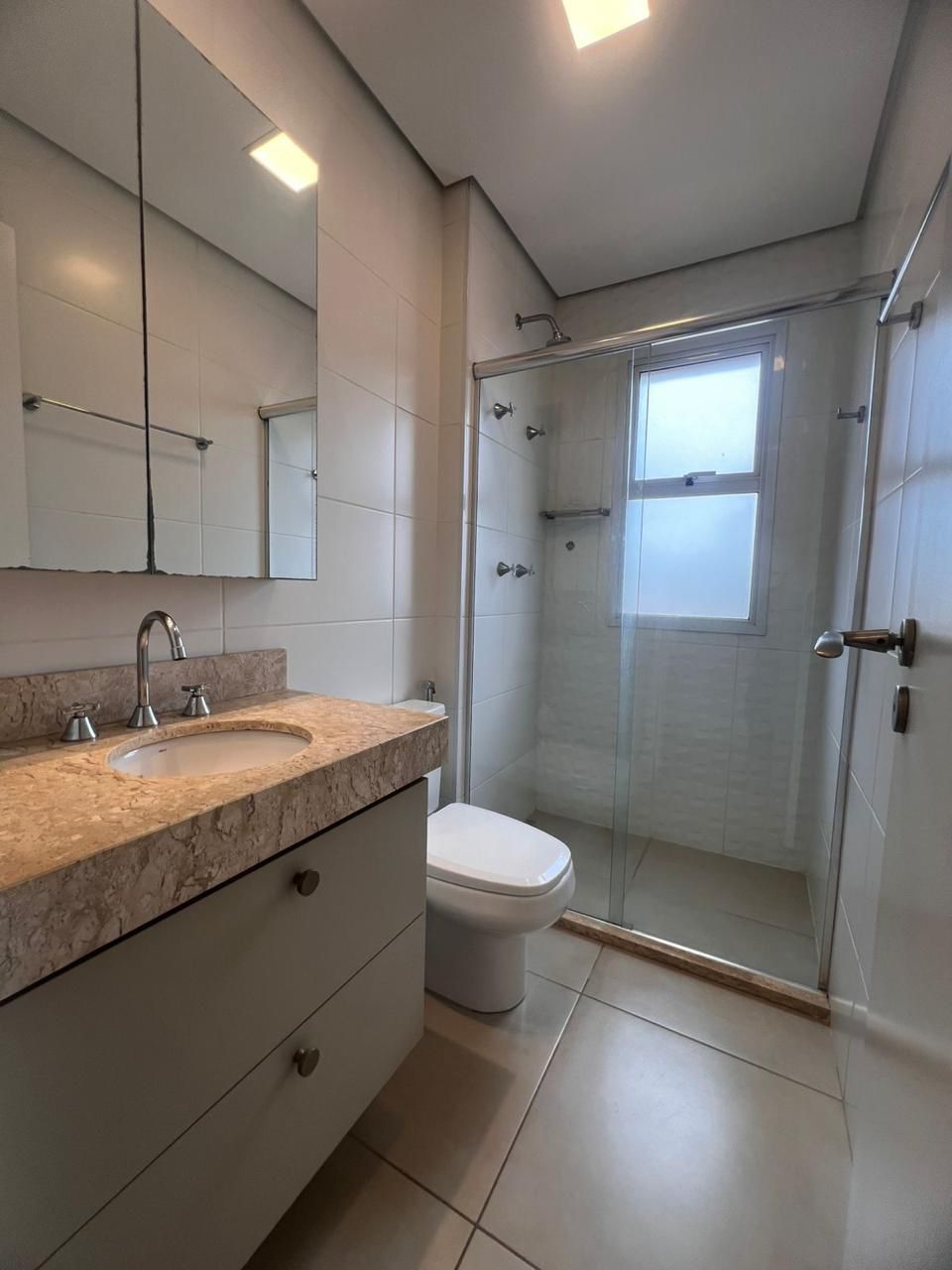 Apartamento em Condomínio Sirius à Venda