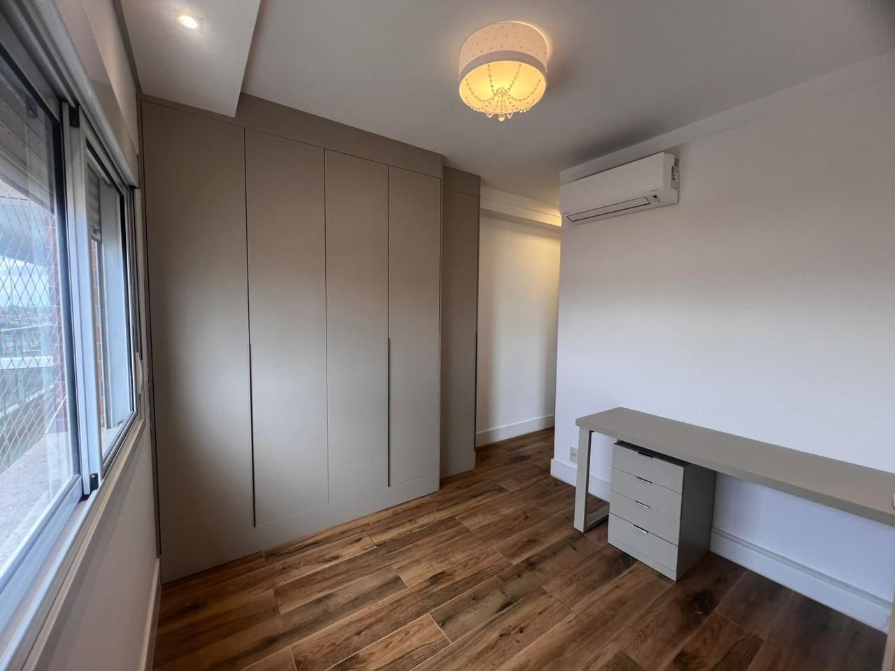 Apartamento em Condomínio Sirius à Venda
