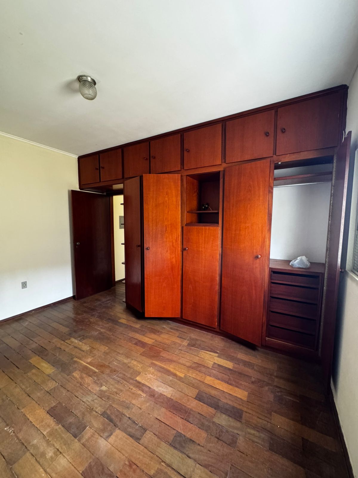 Apartamento no bairro Jardim Consolação à Venda