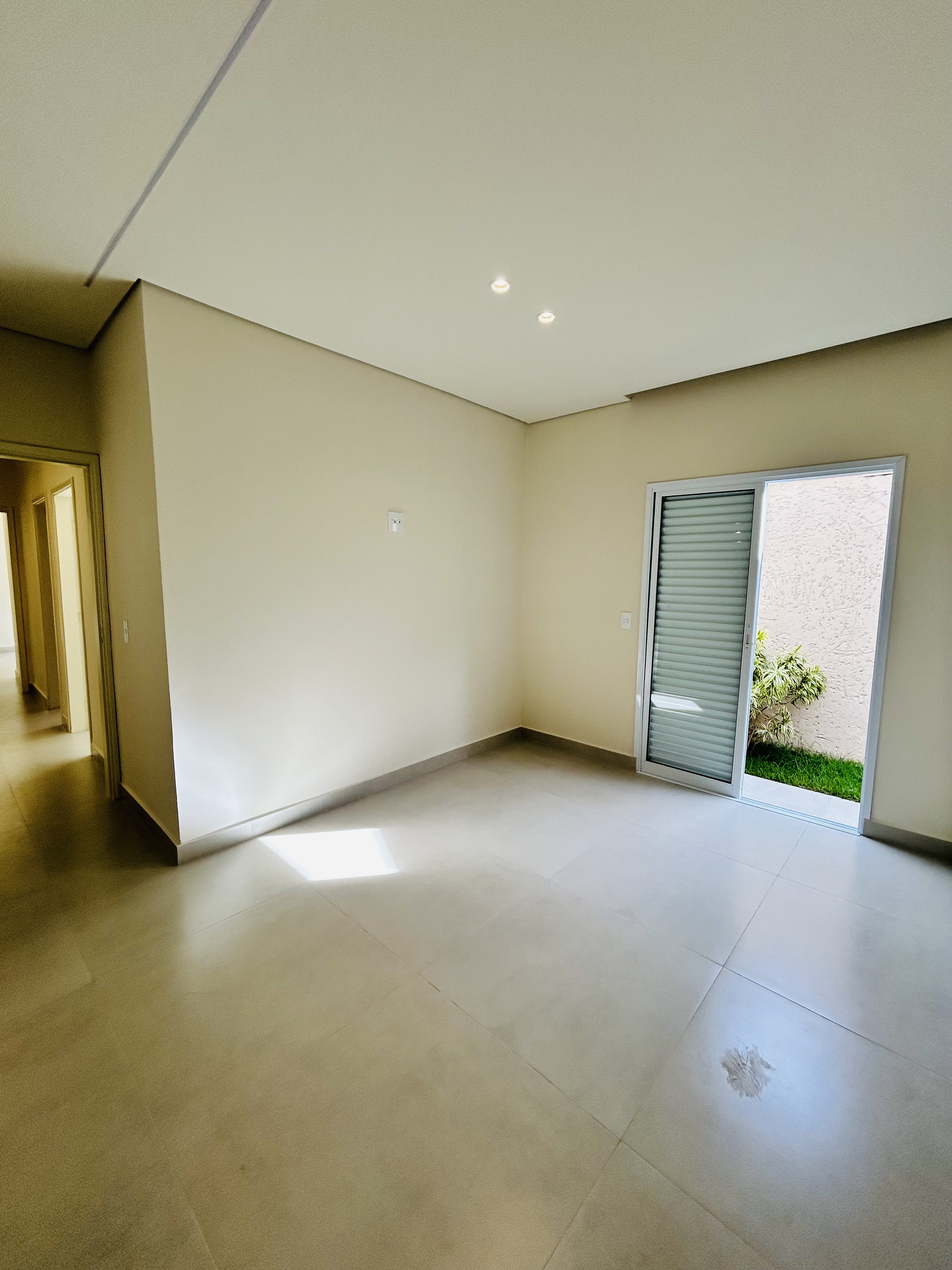Casa no bairro Recanto Elimar à Venda