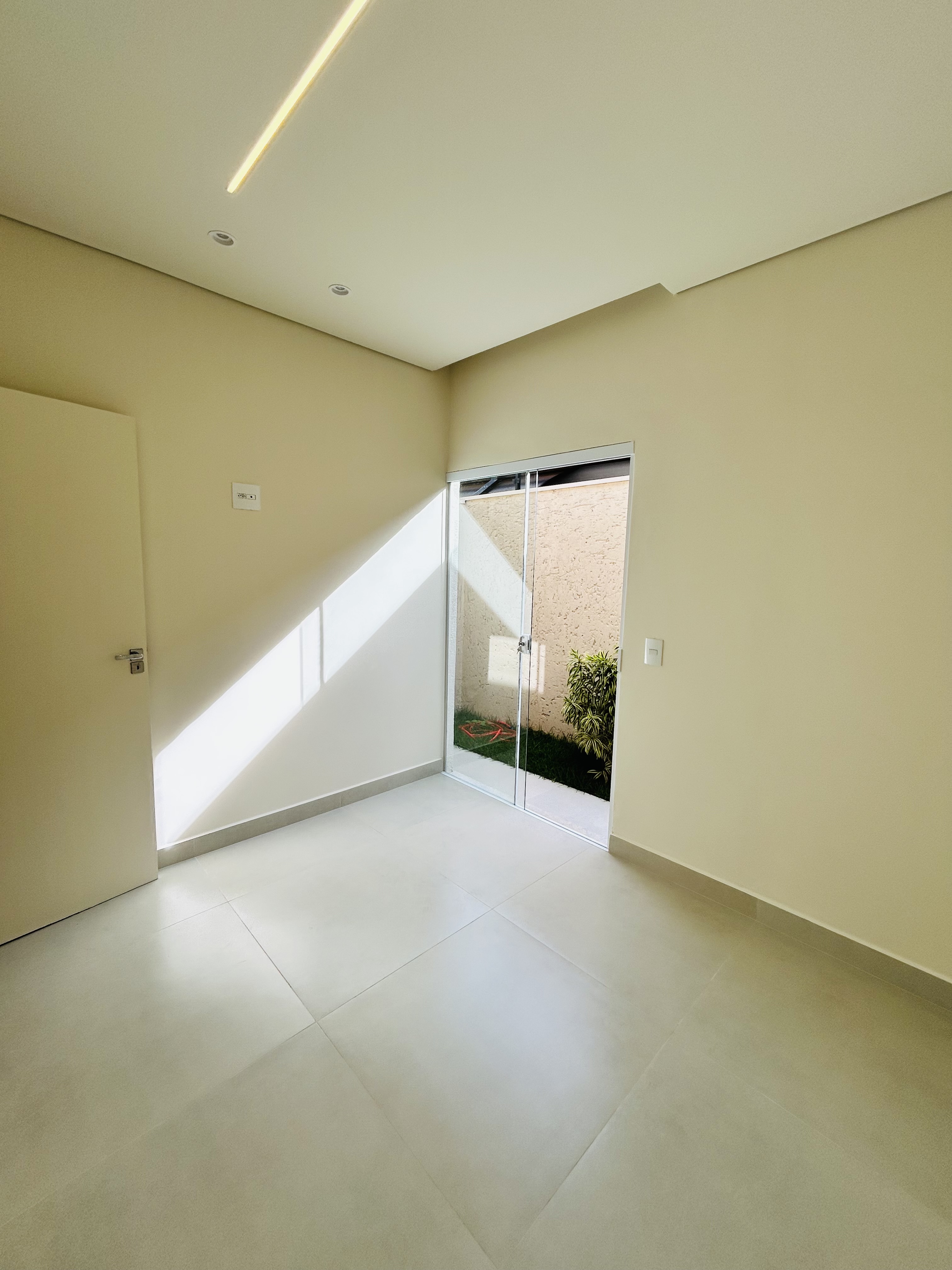 Casa no bairro Recanto Elimar à Venda