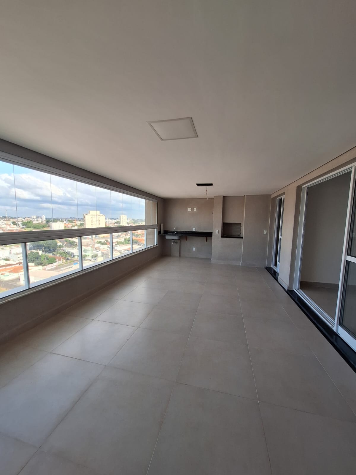 Apartamento no Centro à Venda