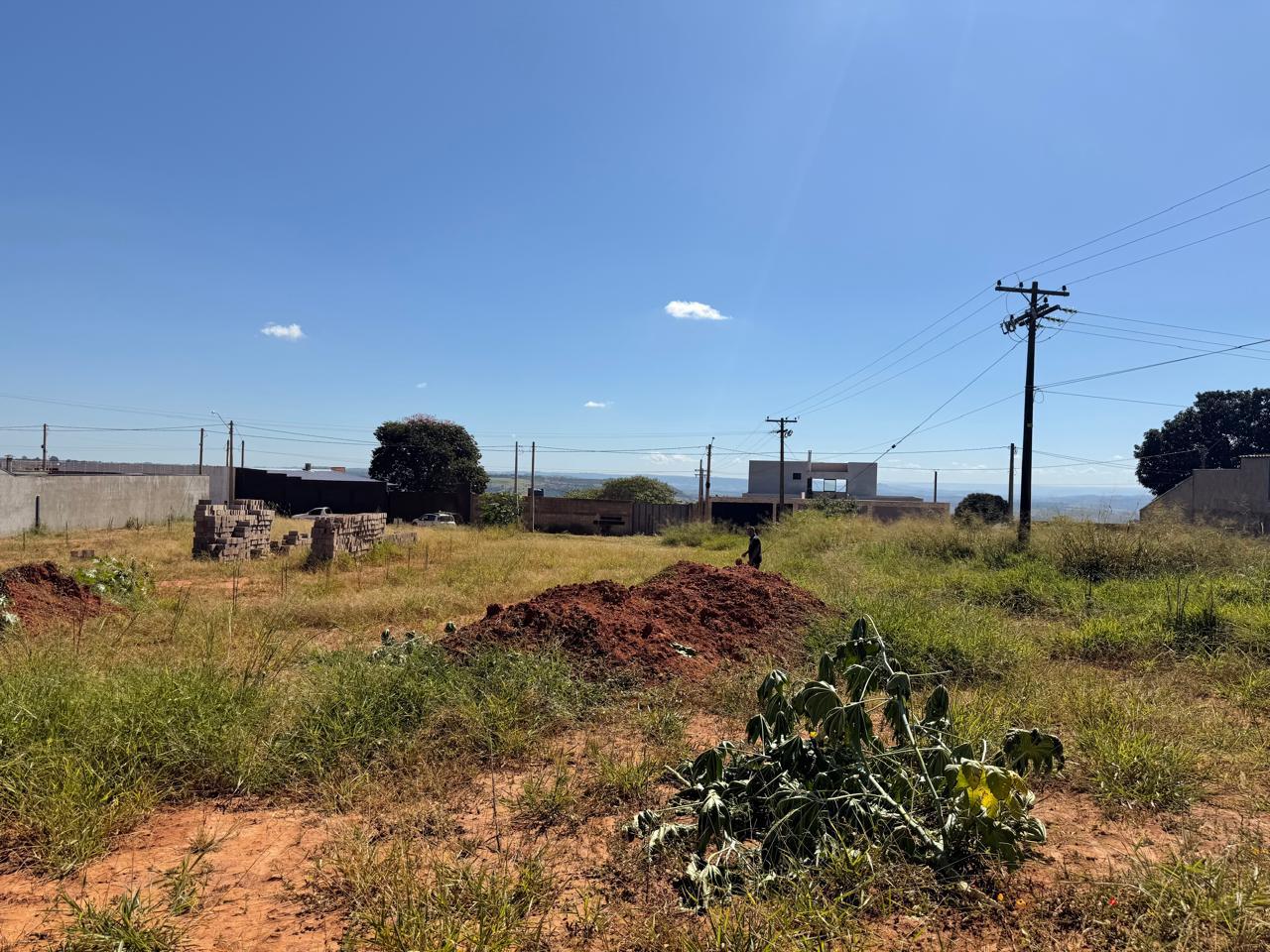 Terreno no bairro Jardim Palestina à Venda