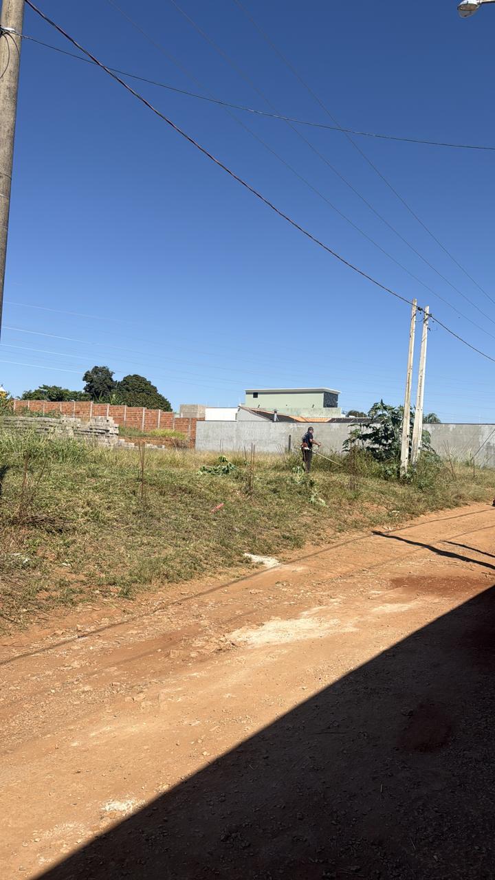 Terreno no bairro Jardim Palestina à Venda