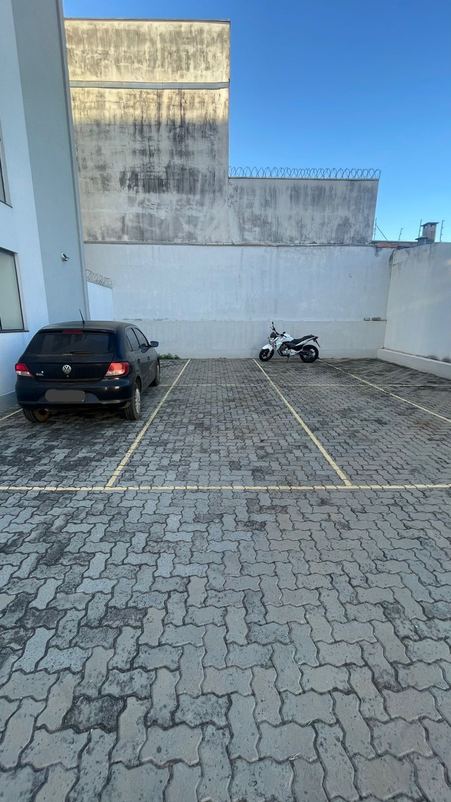 Apartamento no bairro Jardim Samello Woods à Venda