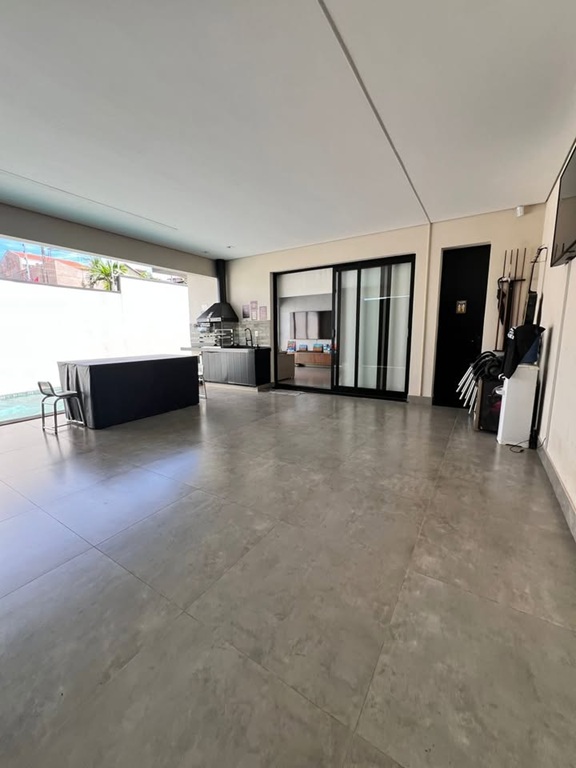 Casa no bairro Jardim Espraiado à Venda
