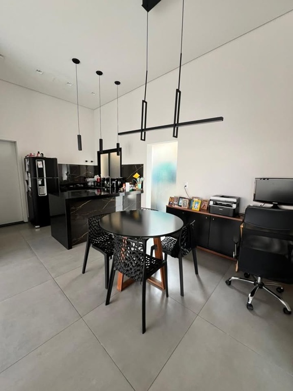 Casa no bairro Jardim Espraiado à Venda