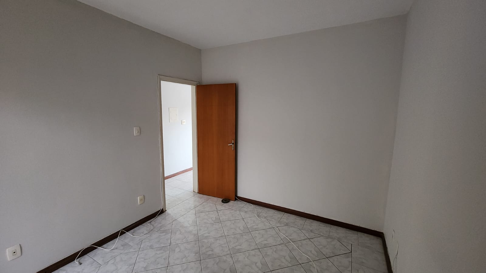 Apartamento no bairro Jardim Veneza à Venda