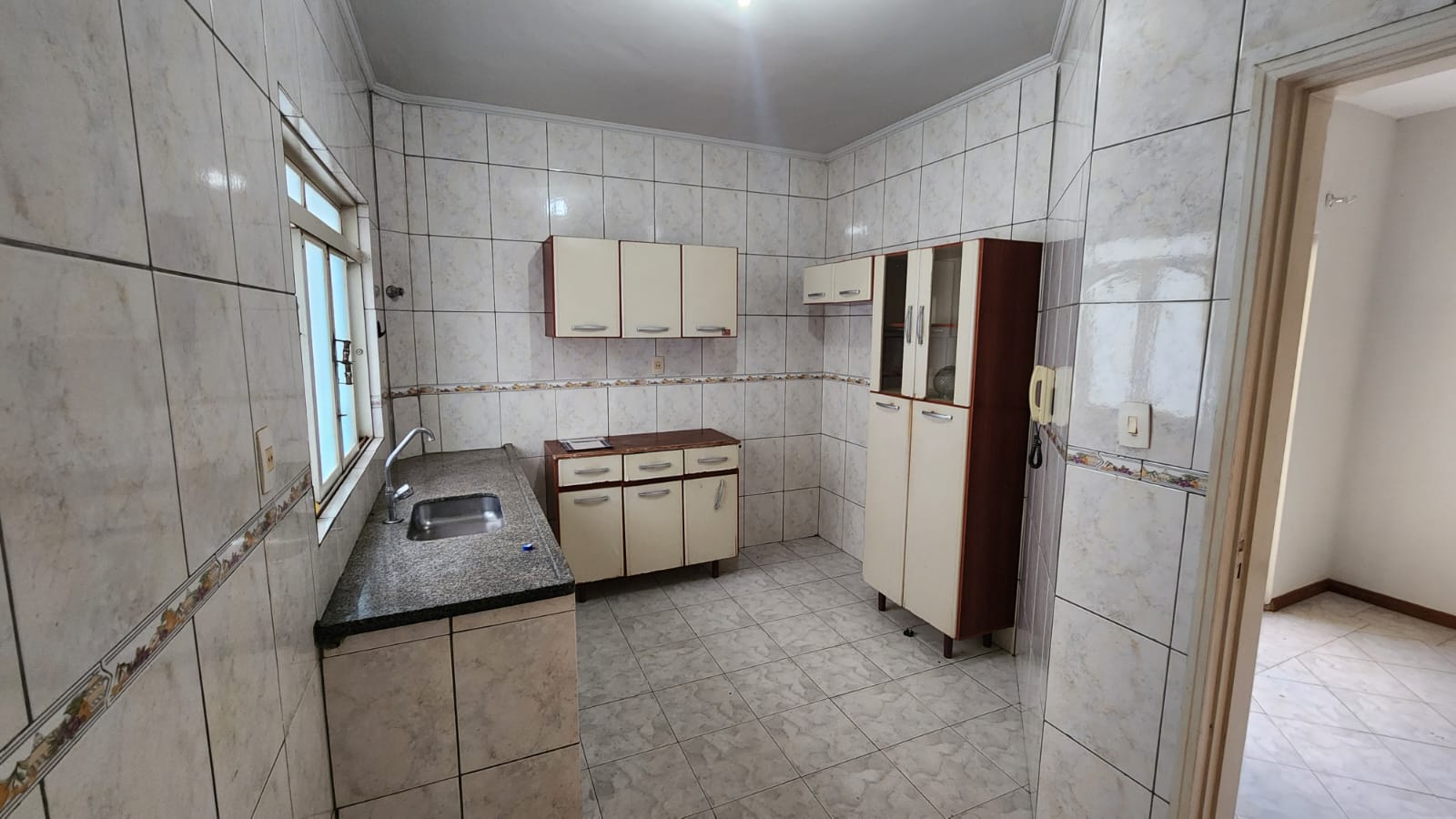 Apartamento no bairro Jardim Veneza à Venda