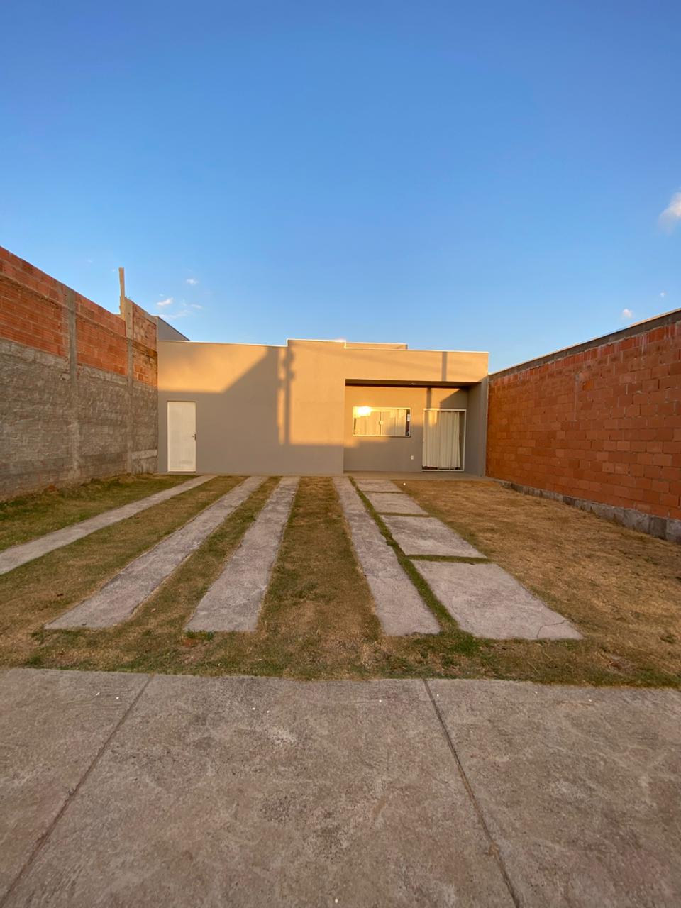 Casa no bairro Parque dos Coqueiros à Venda
