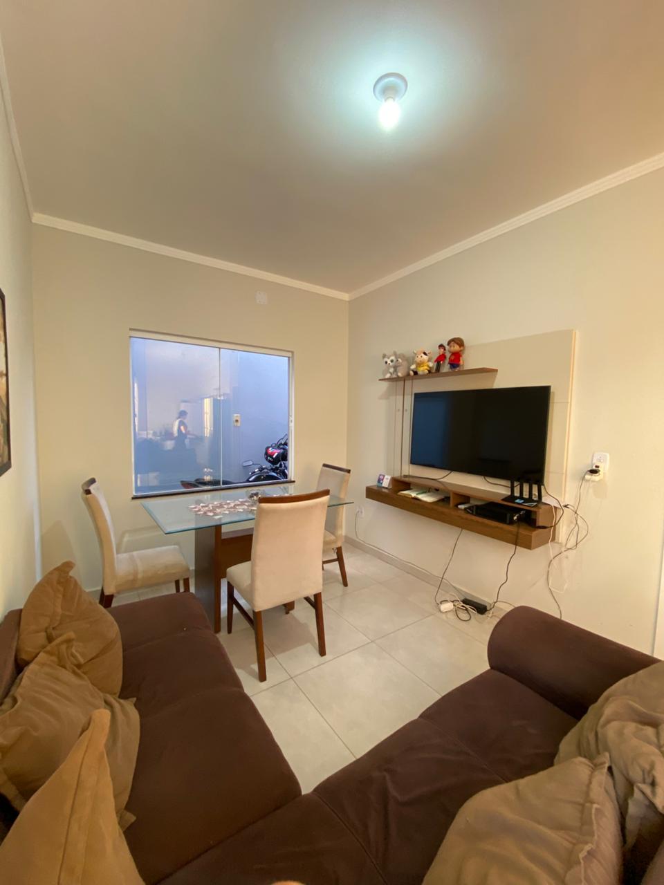 Casa no bairro Parque dos Coqueiros à Venda