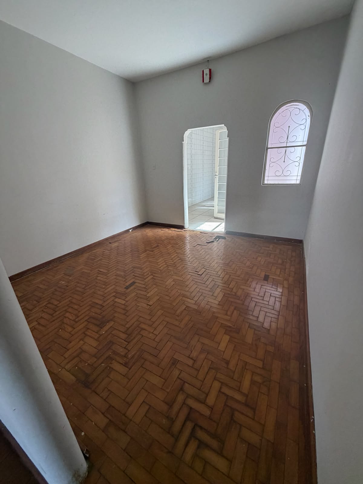 Casa no Centro à Venda