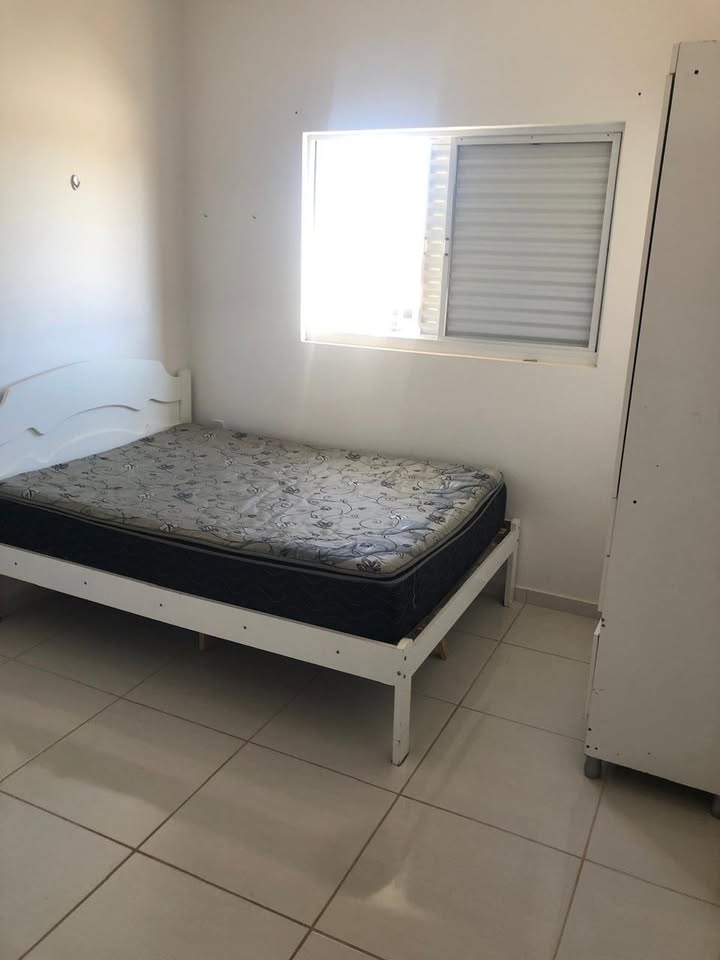 Apartamento no bairro Prolongamento Jardim Doutor Antônio Petráglia à Venda