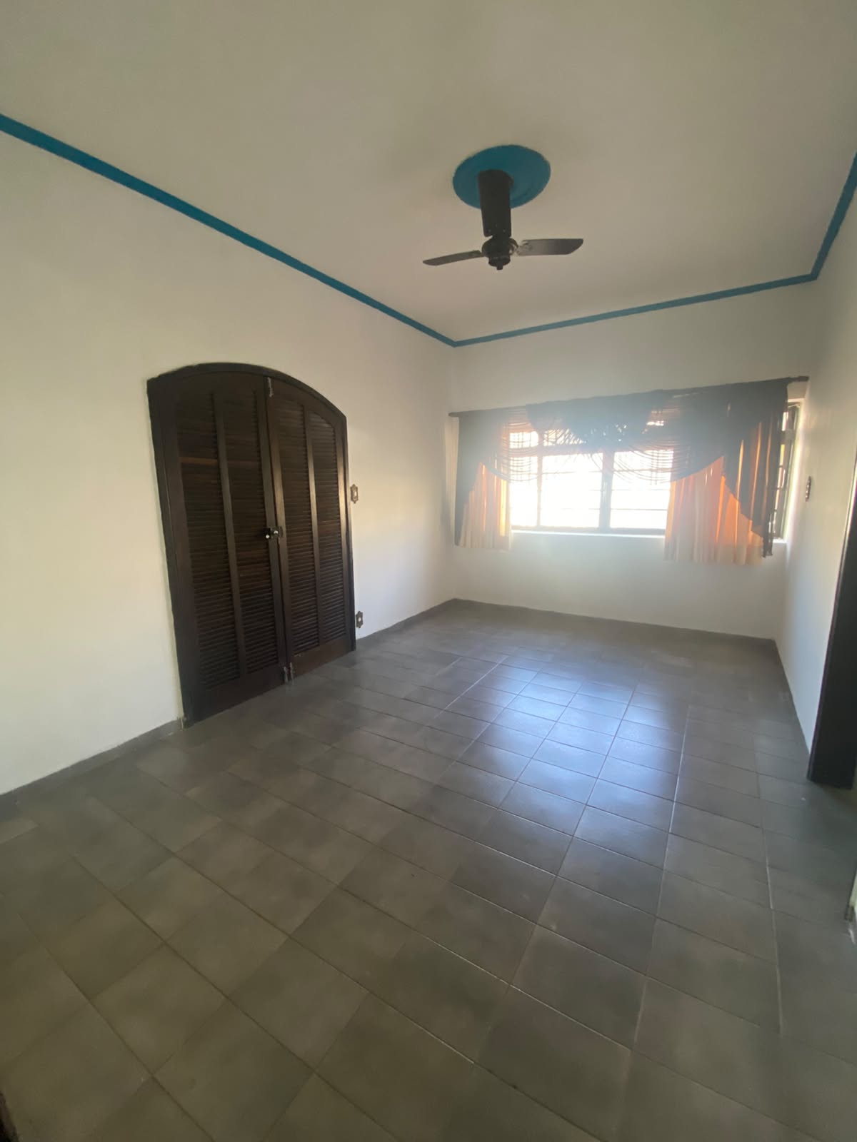 Casa no bairro Jardim Francano à Venda
