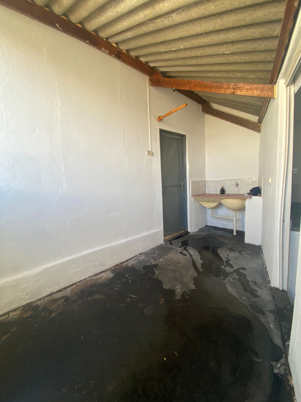 Casa no bairro Jardim Francano à Venda